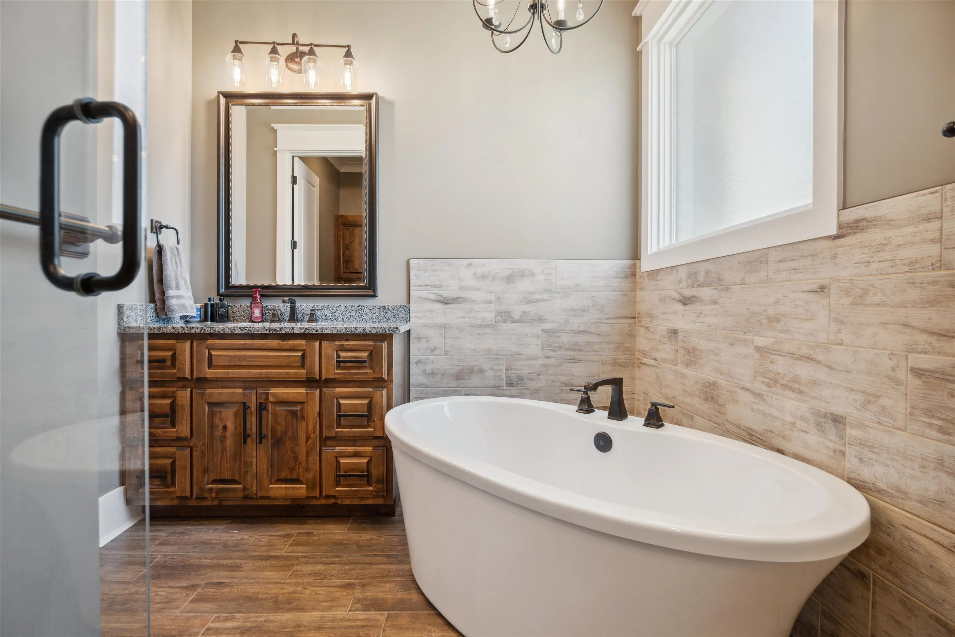 Property at 2059  Sloan lake - Image 31