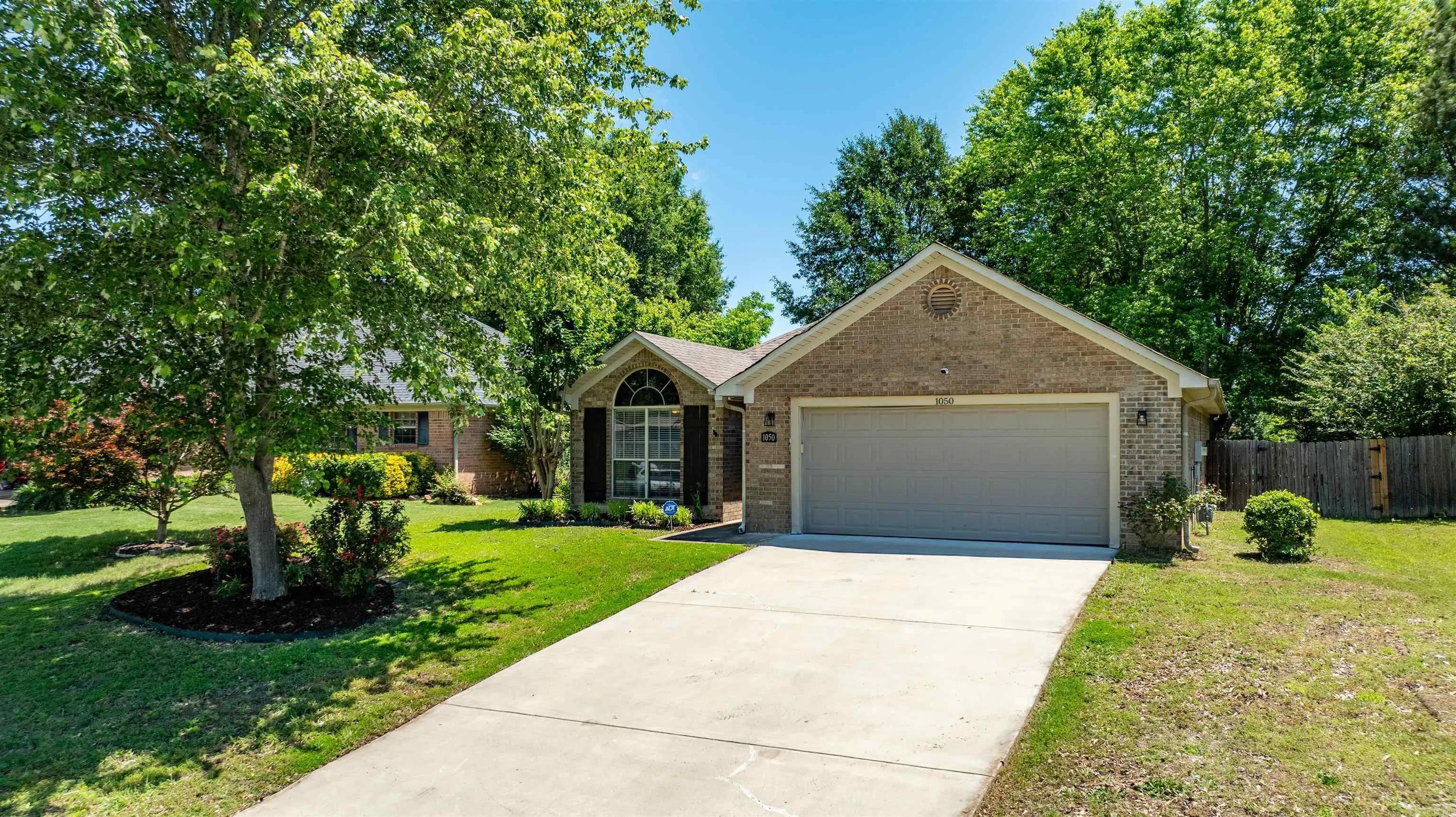 Property at 1050  Santa fe trail - Image 3
