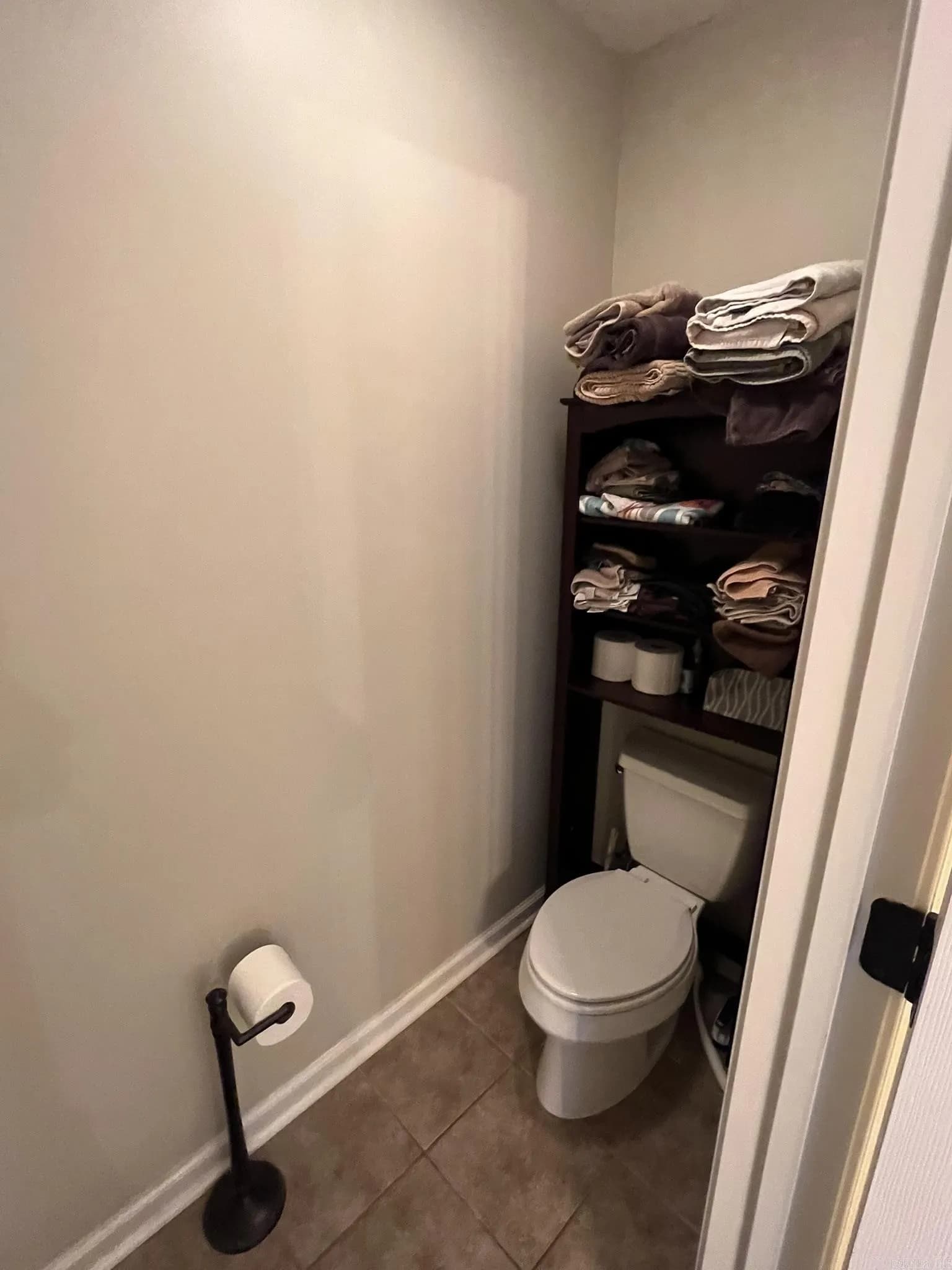 Property at 1056  Skyline - Image 24
