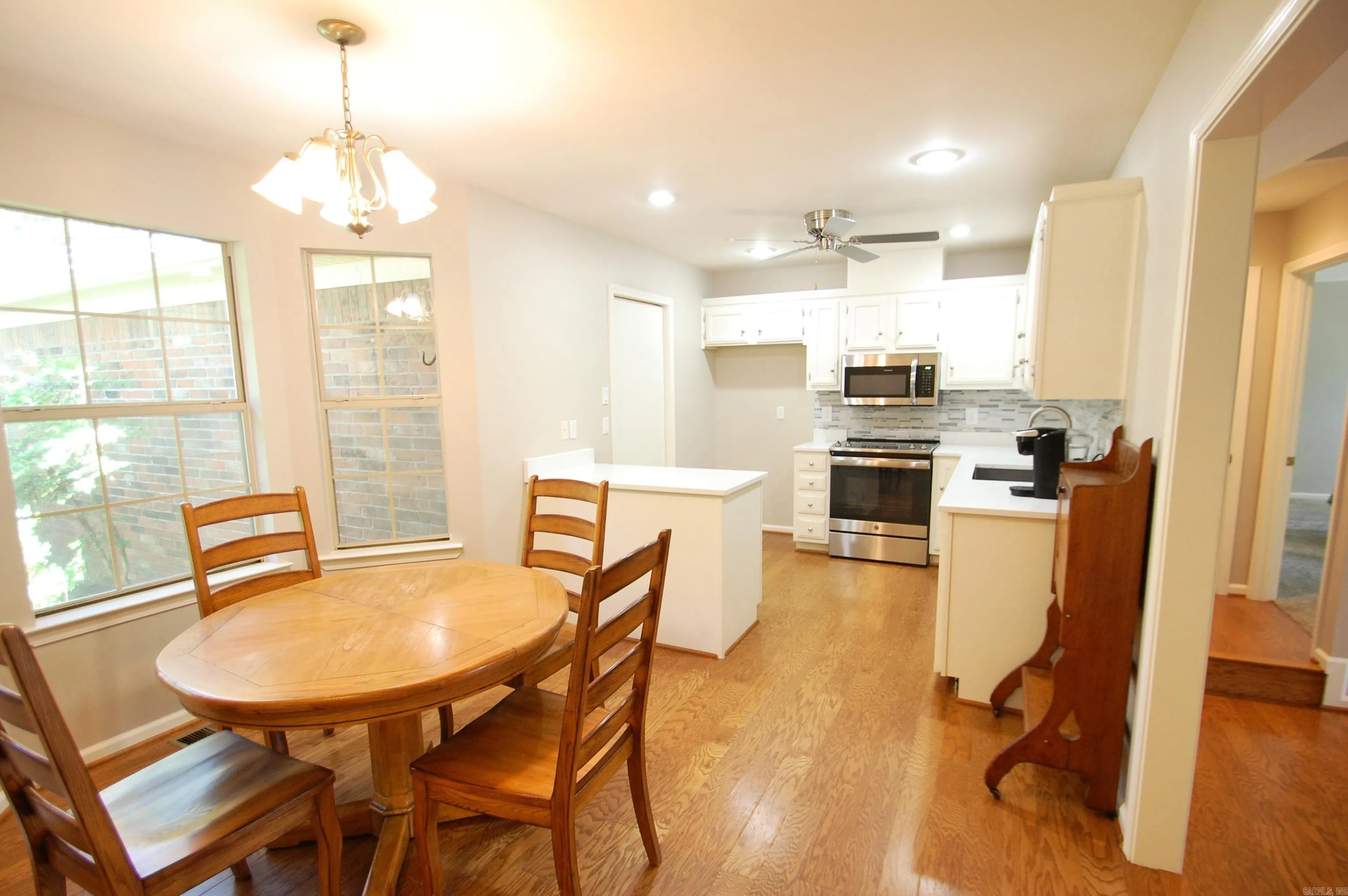 Property at 13605  Woodbrook - Image 11