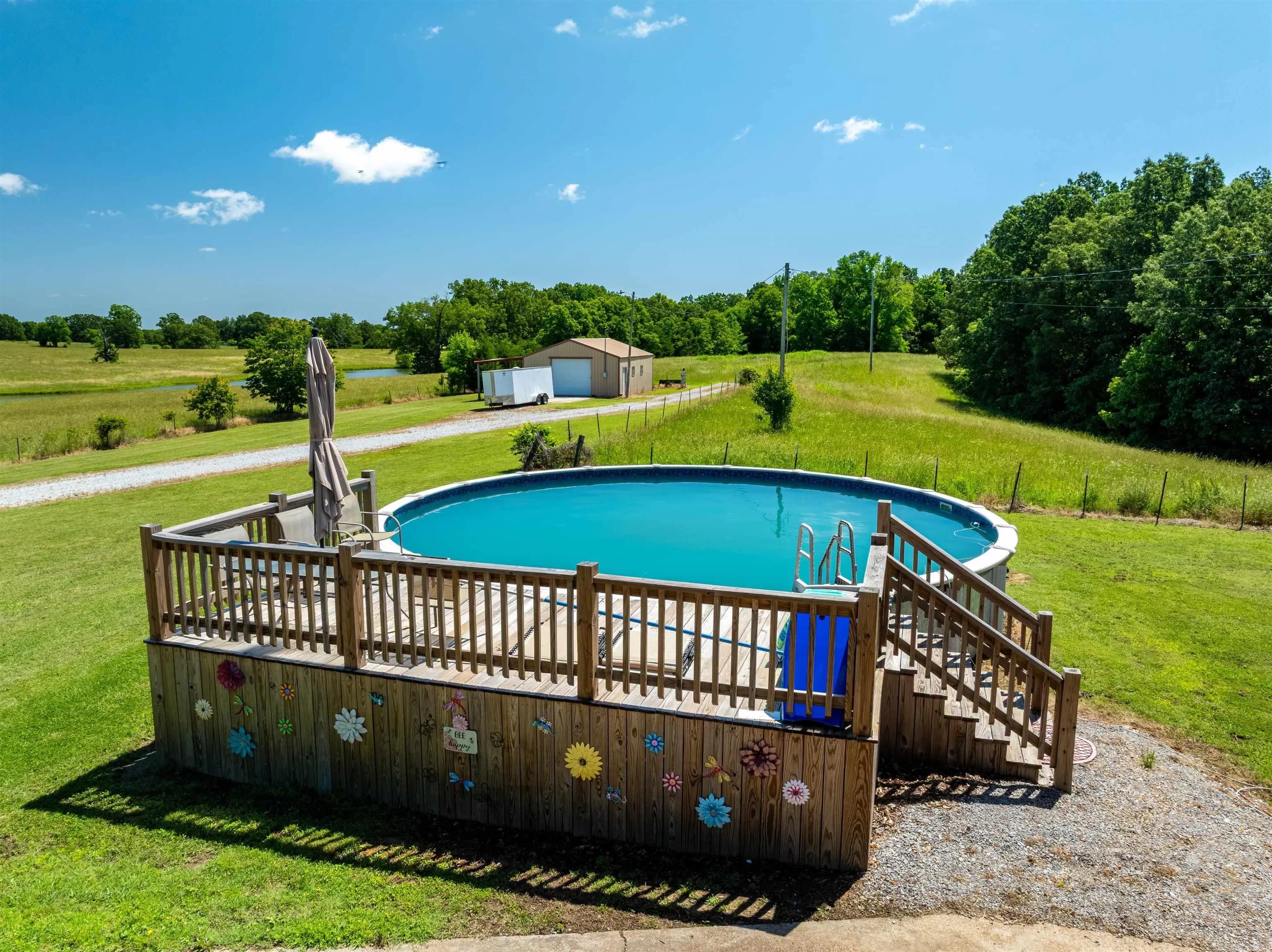 Property at 250  Summerset - Image 41
