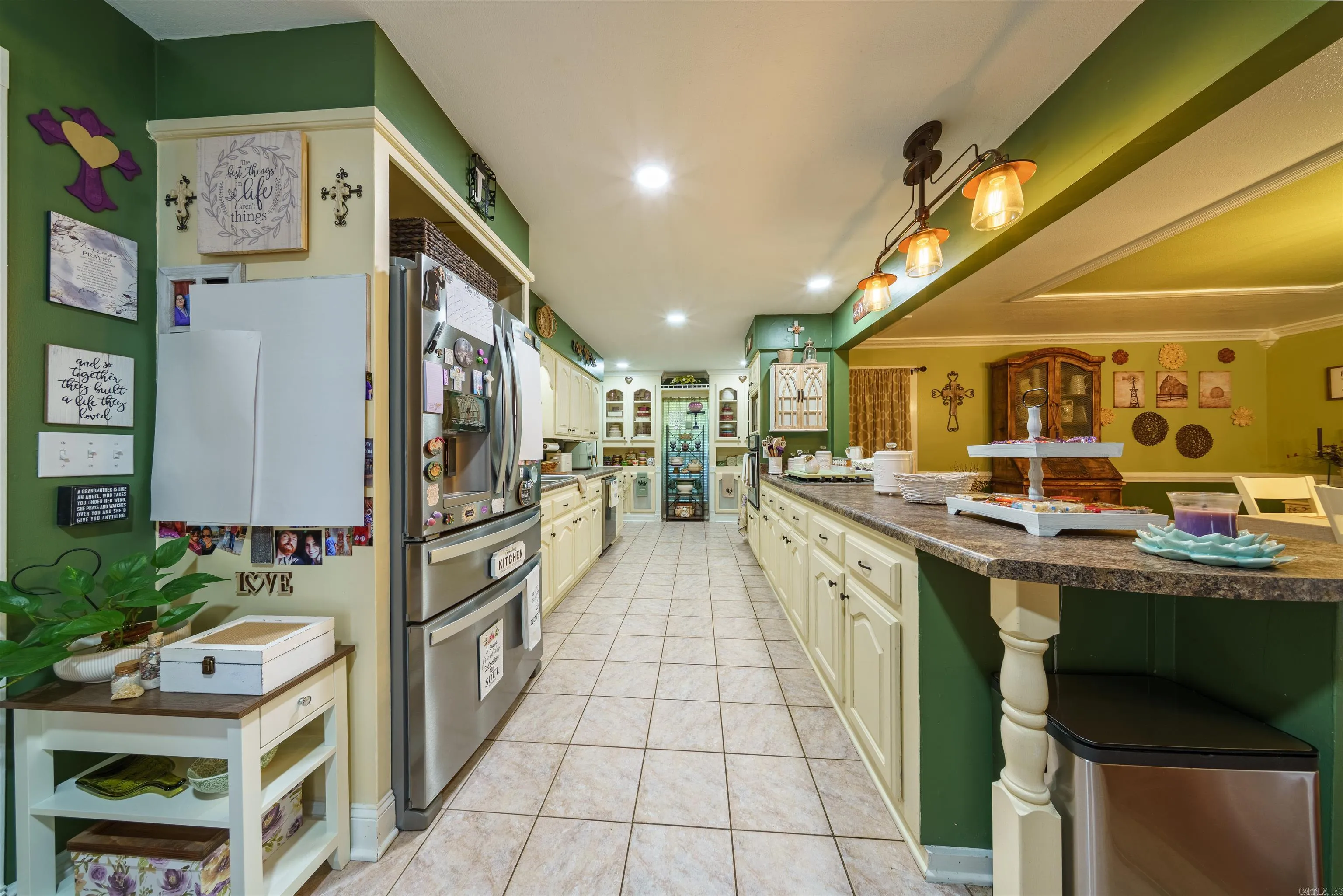 Property at 250  Summerset - Image 7
