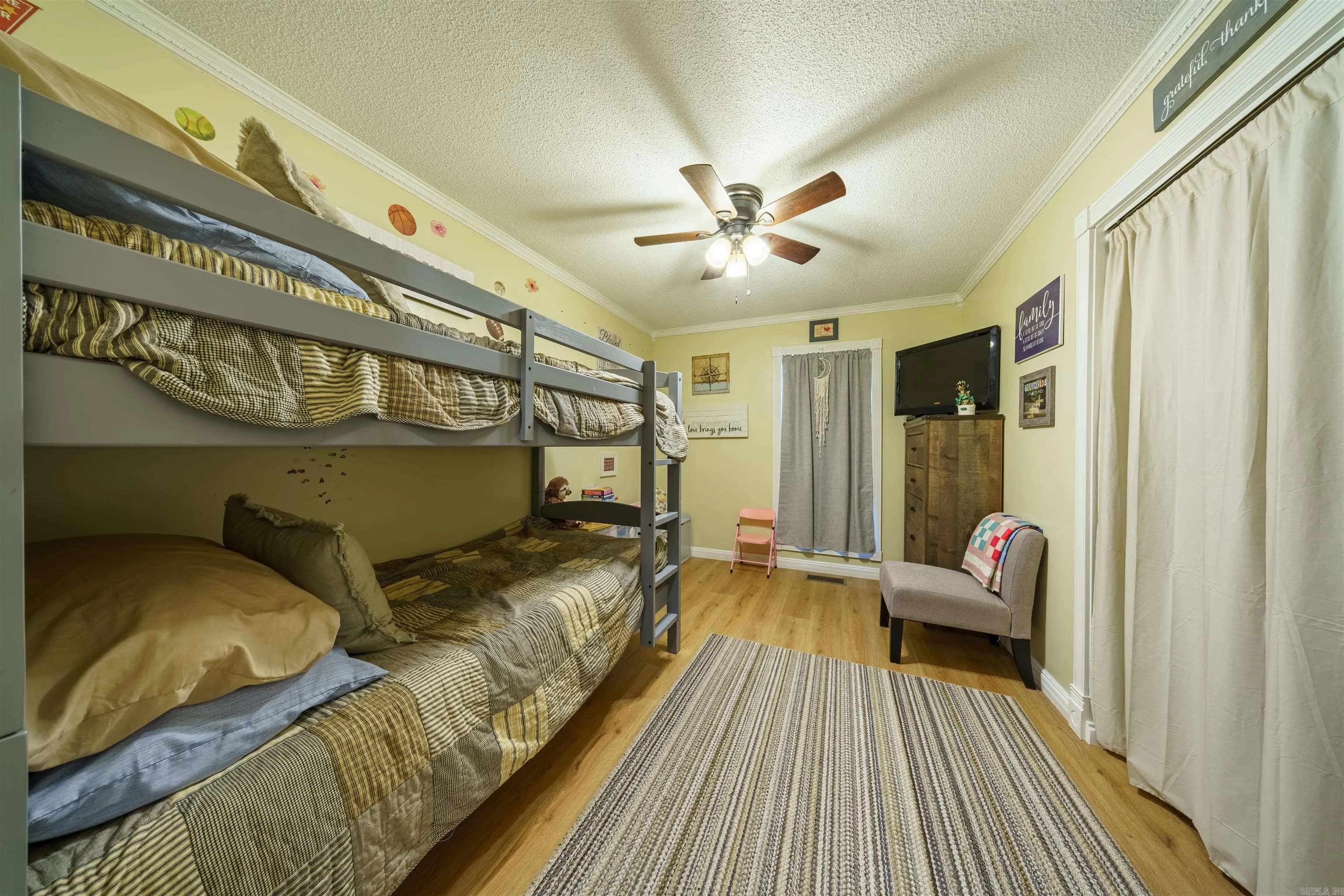 Property at 250  Summerset - Image 32