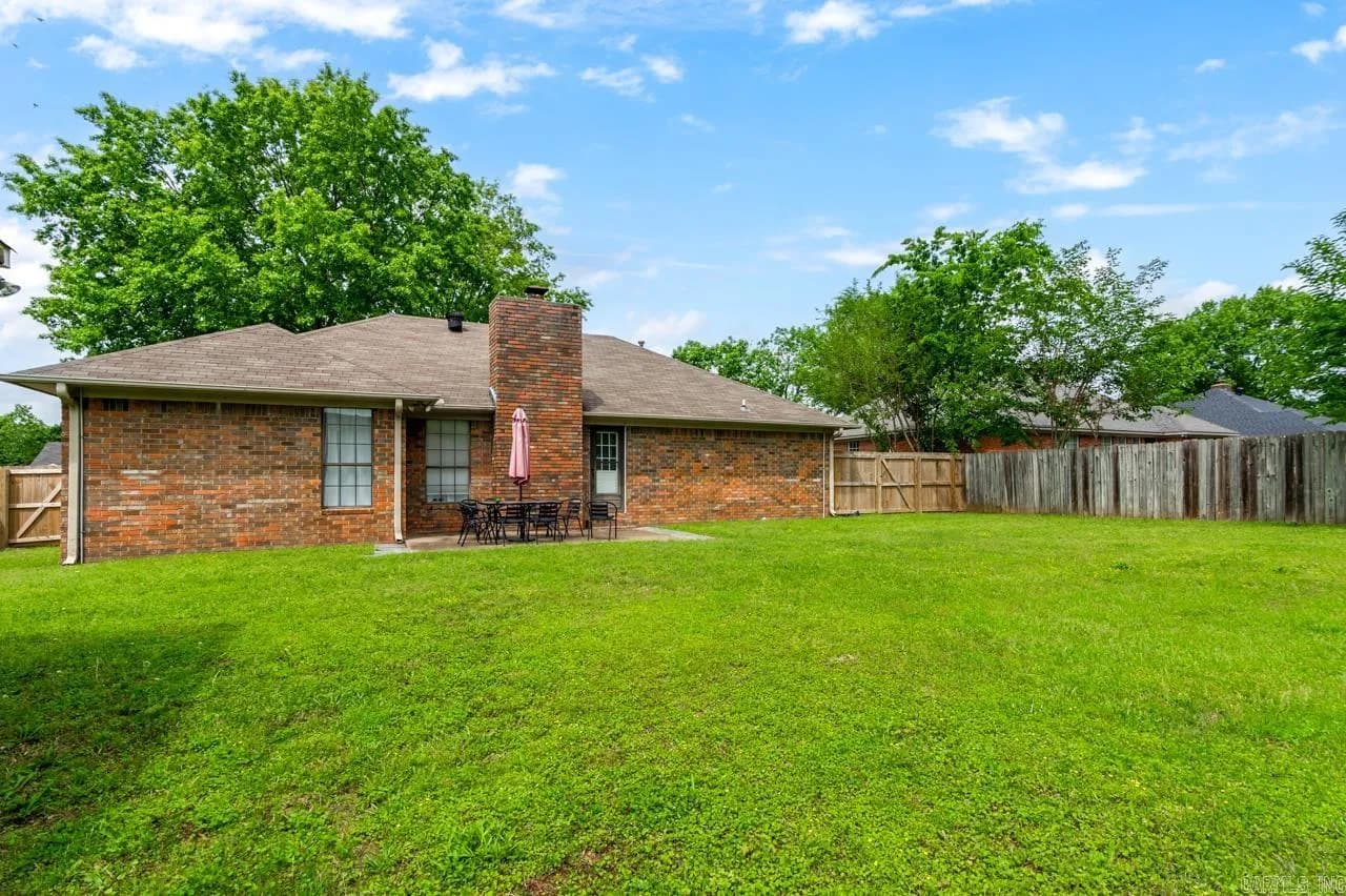Property at 2130  Maplewood dr - Image 7