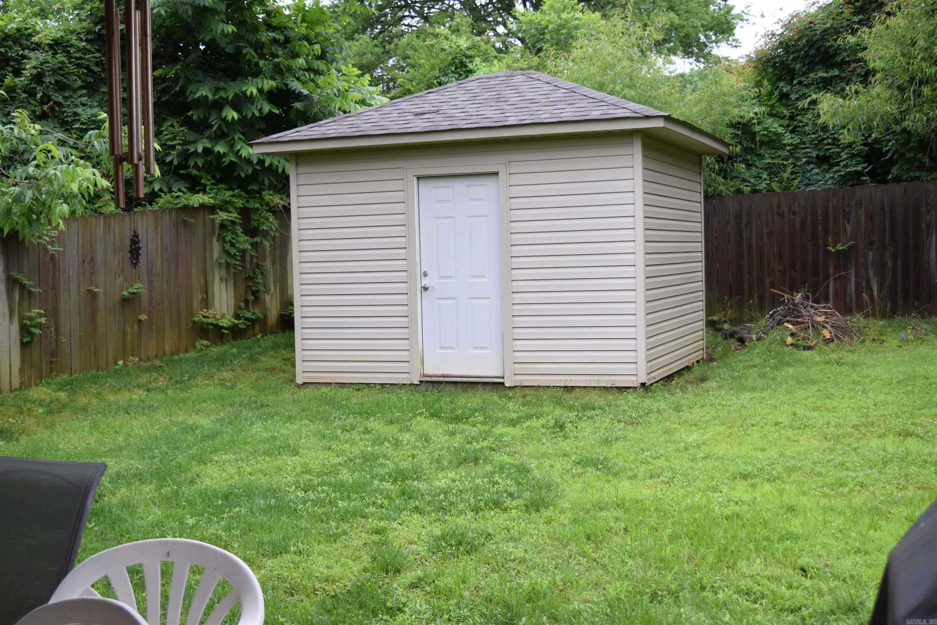 Property at 511  Pearson - Image 29