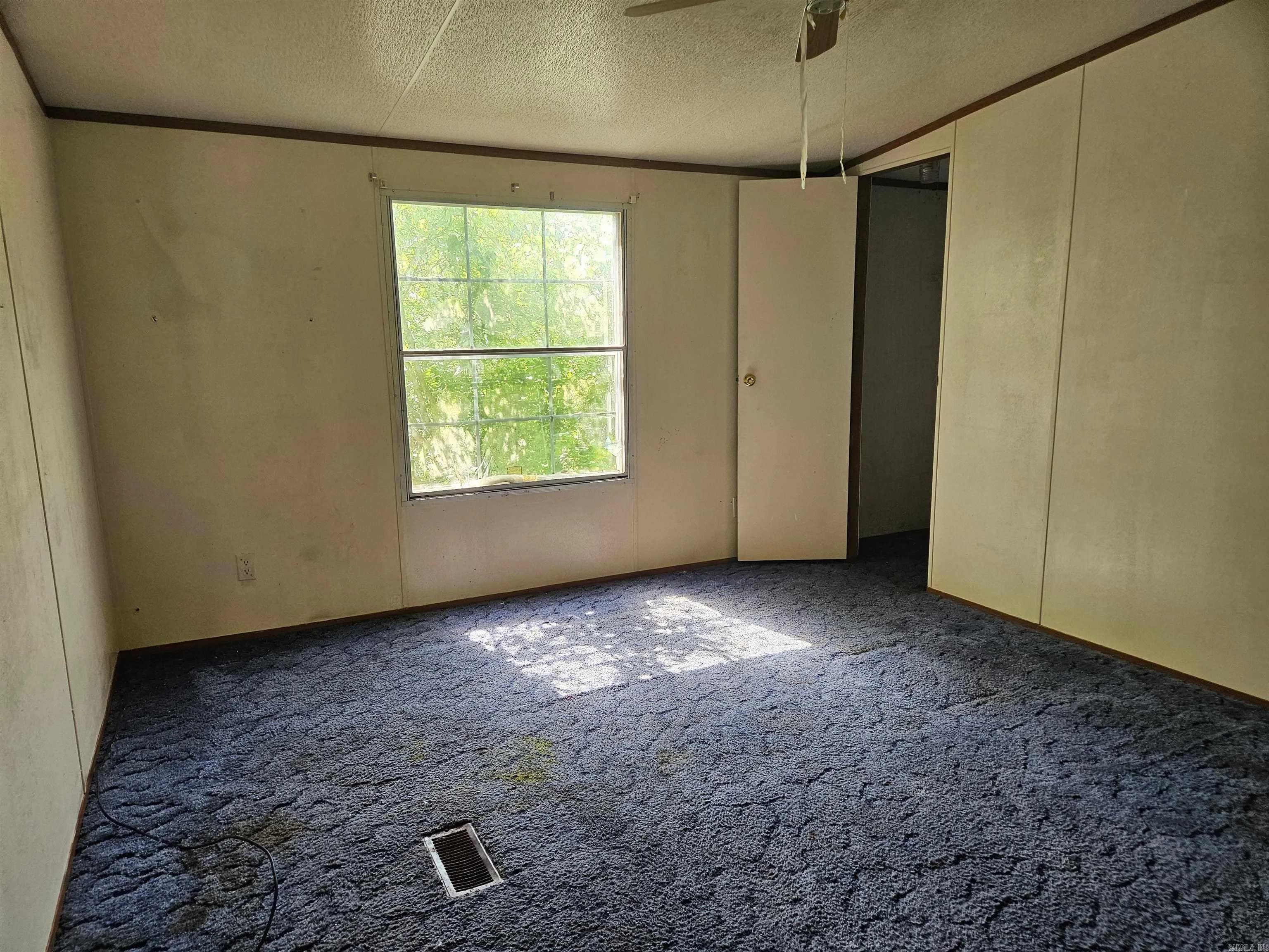 Property at 255  Jack - Image 8