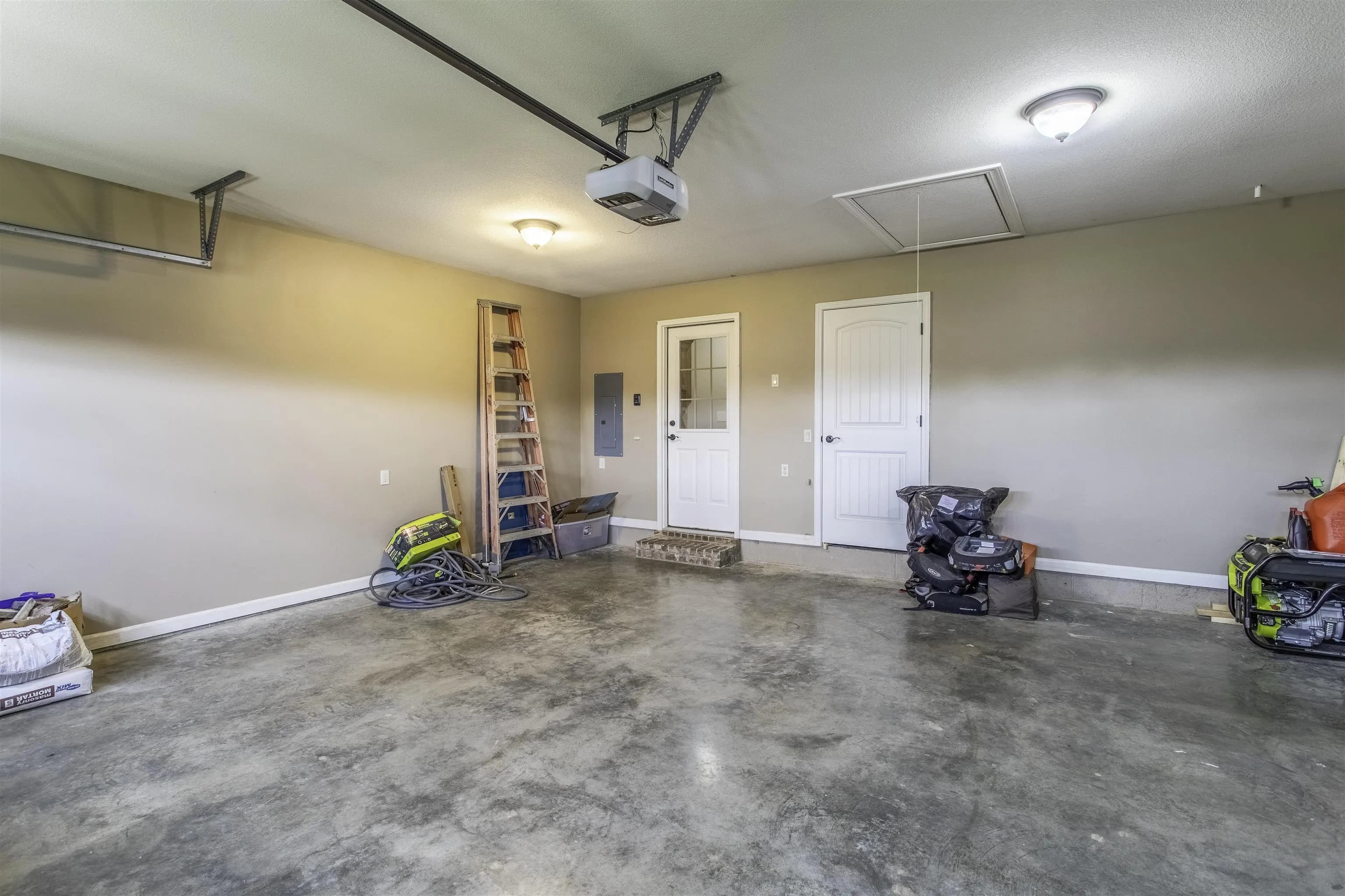 Property at 478  Whitestone dr - Image 43