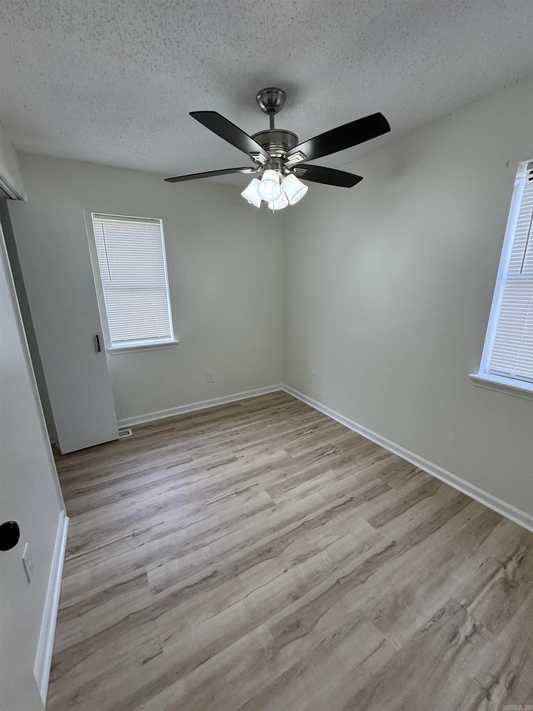 Property at 75  Sycamore - Image 19