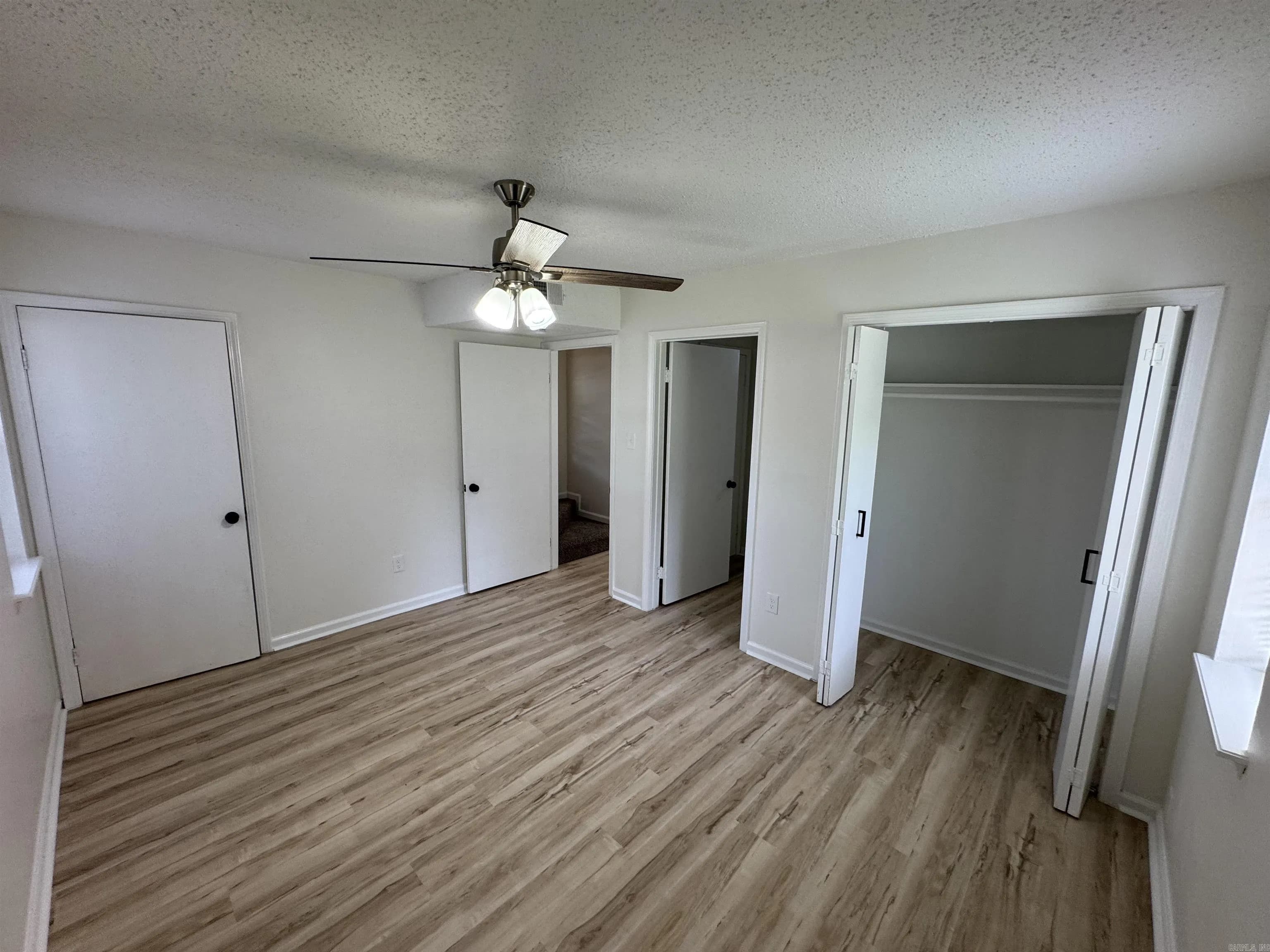 Property at 75  Sycamore - Image 15