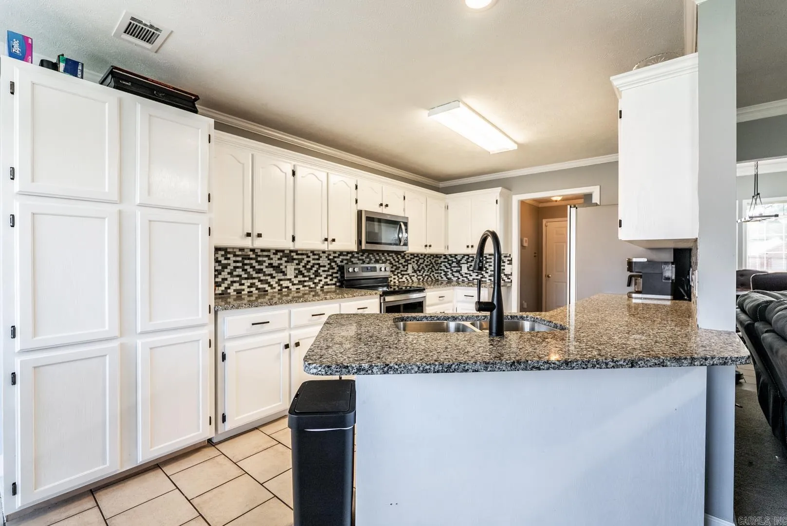 Property at 2960  Windamere - Image 5