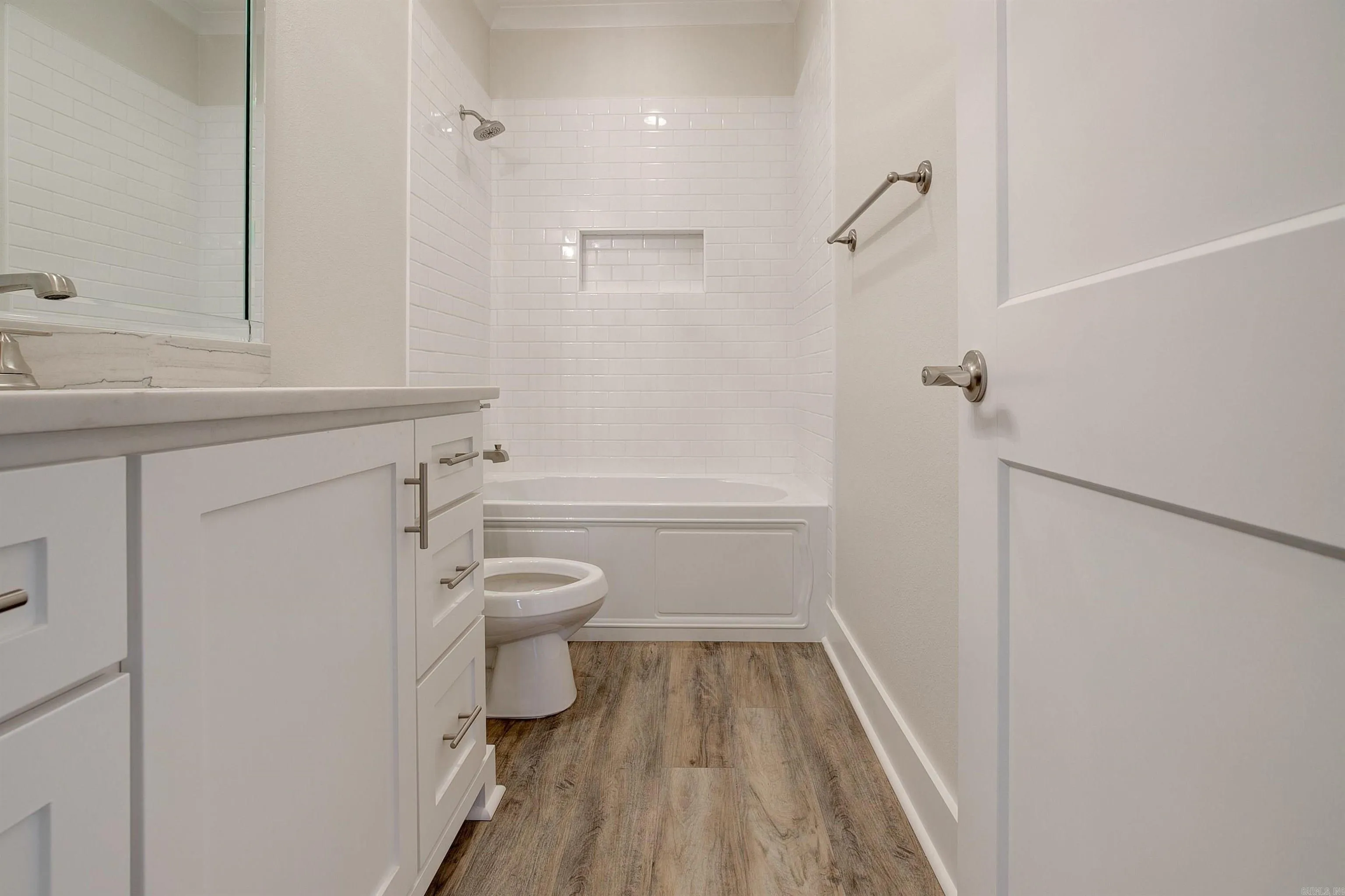 Property at 9  Quartz - Image 9