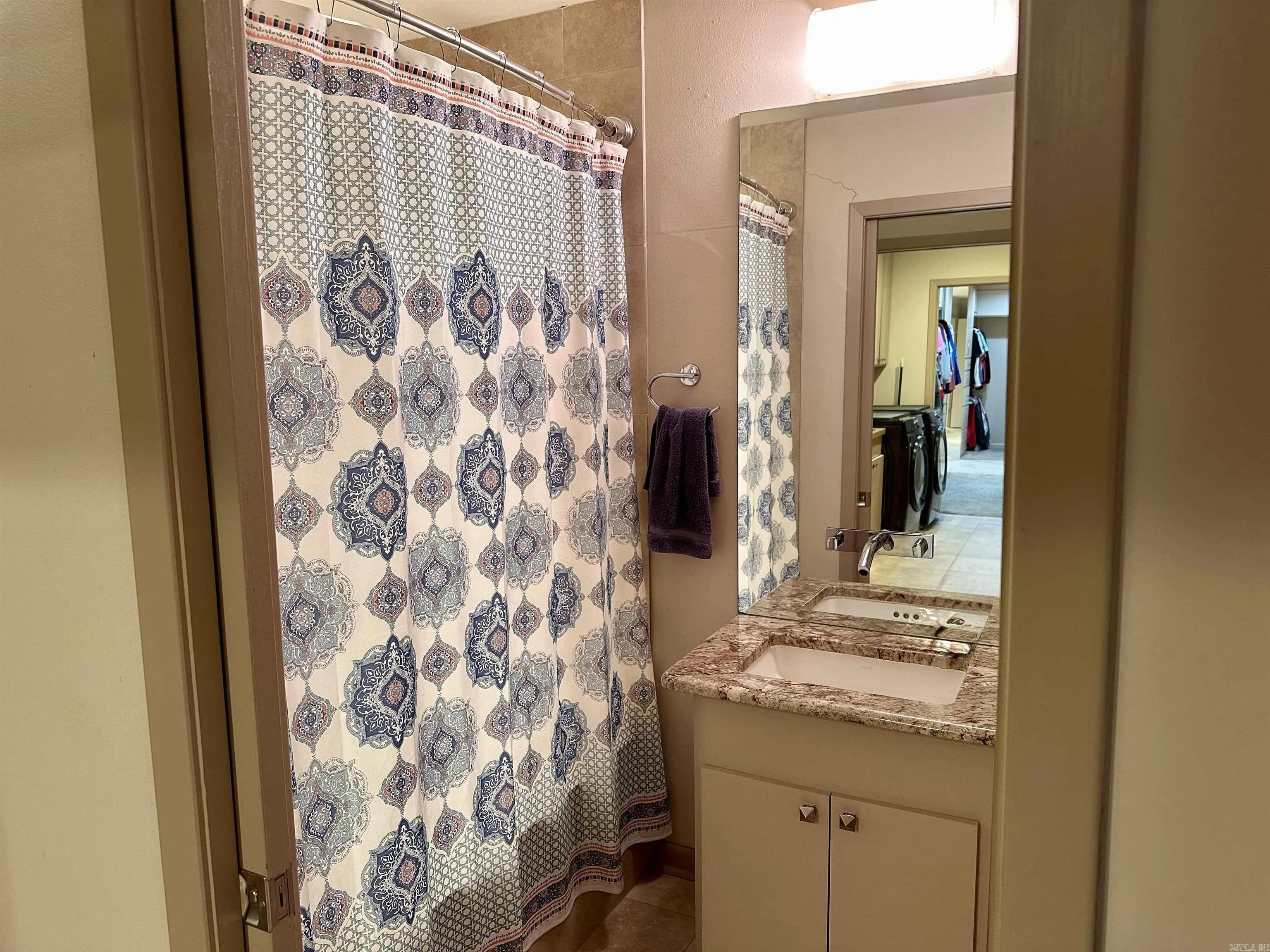 Property at 715  Cedarwood - Image 18