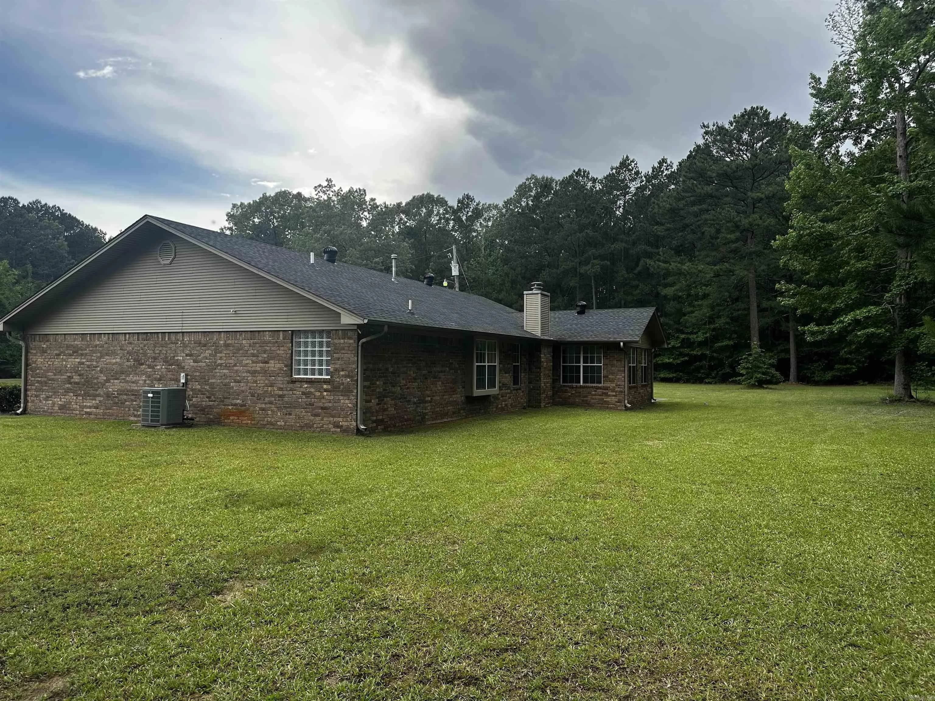 Property at 208  Randolph ct - Image 28