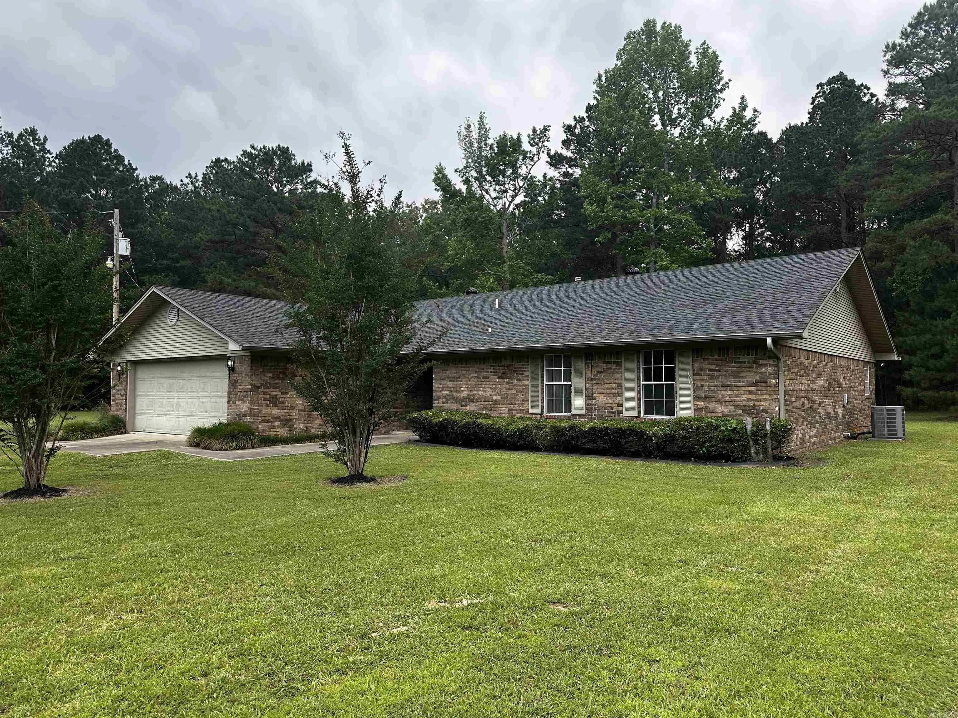 Property at 208  Randolph ct - Image 2