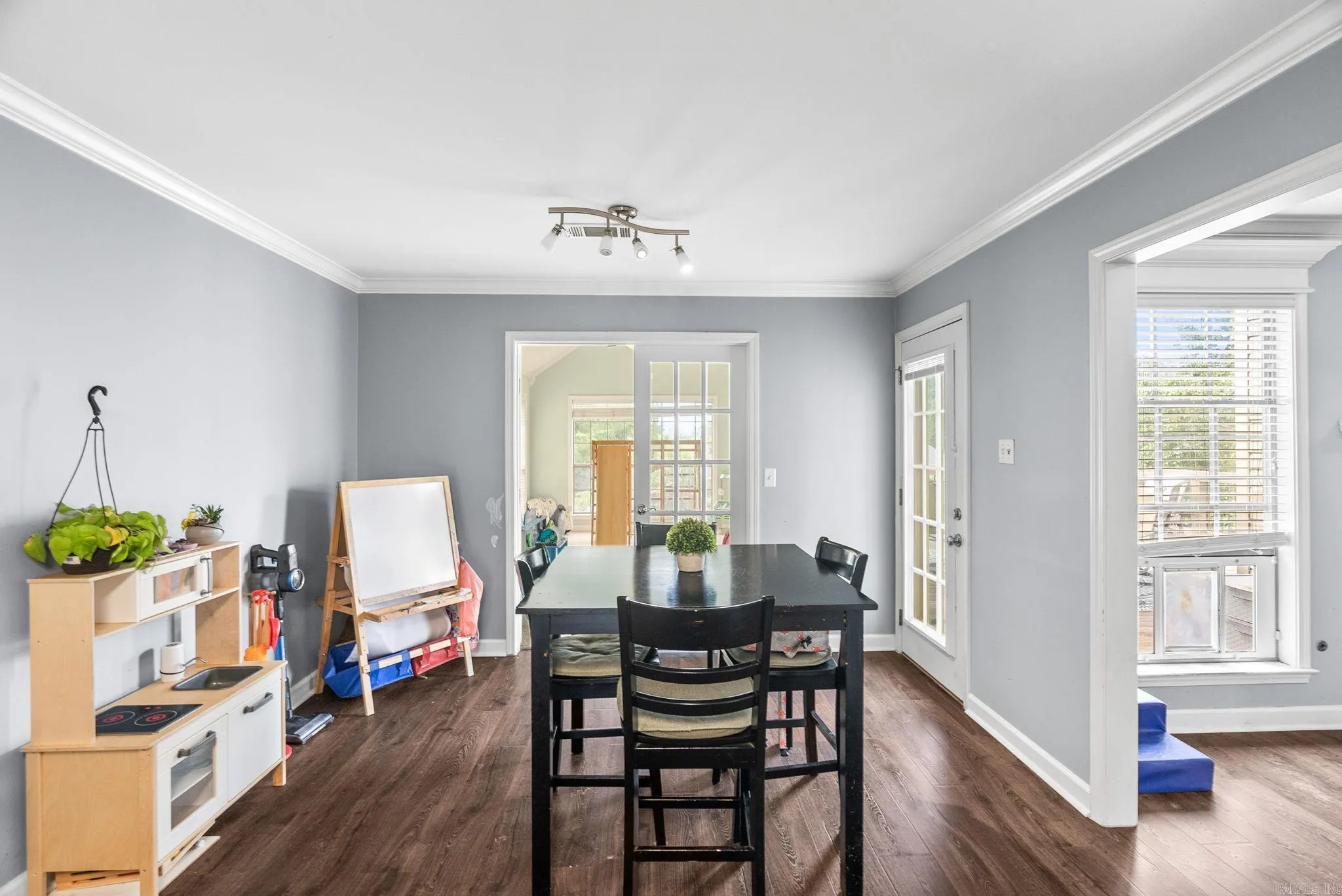 Property at 4  Ouachita - Image 31