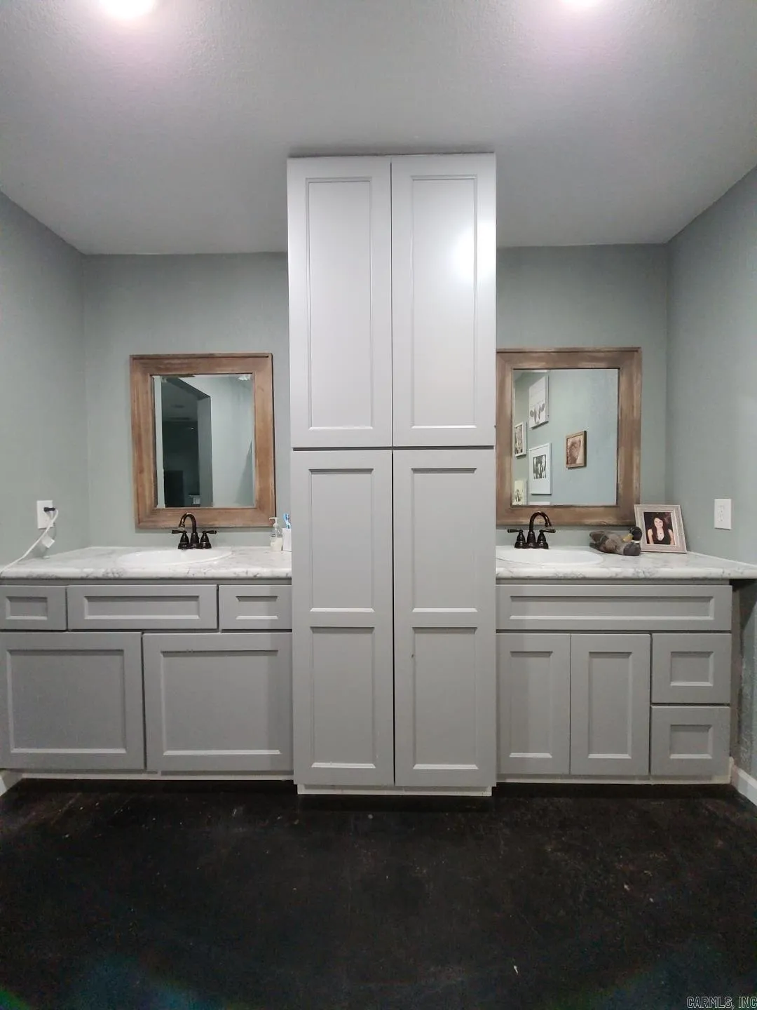 Property at 2355  Jackson 70 - Image 19