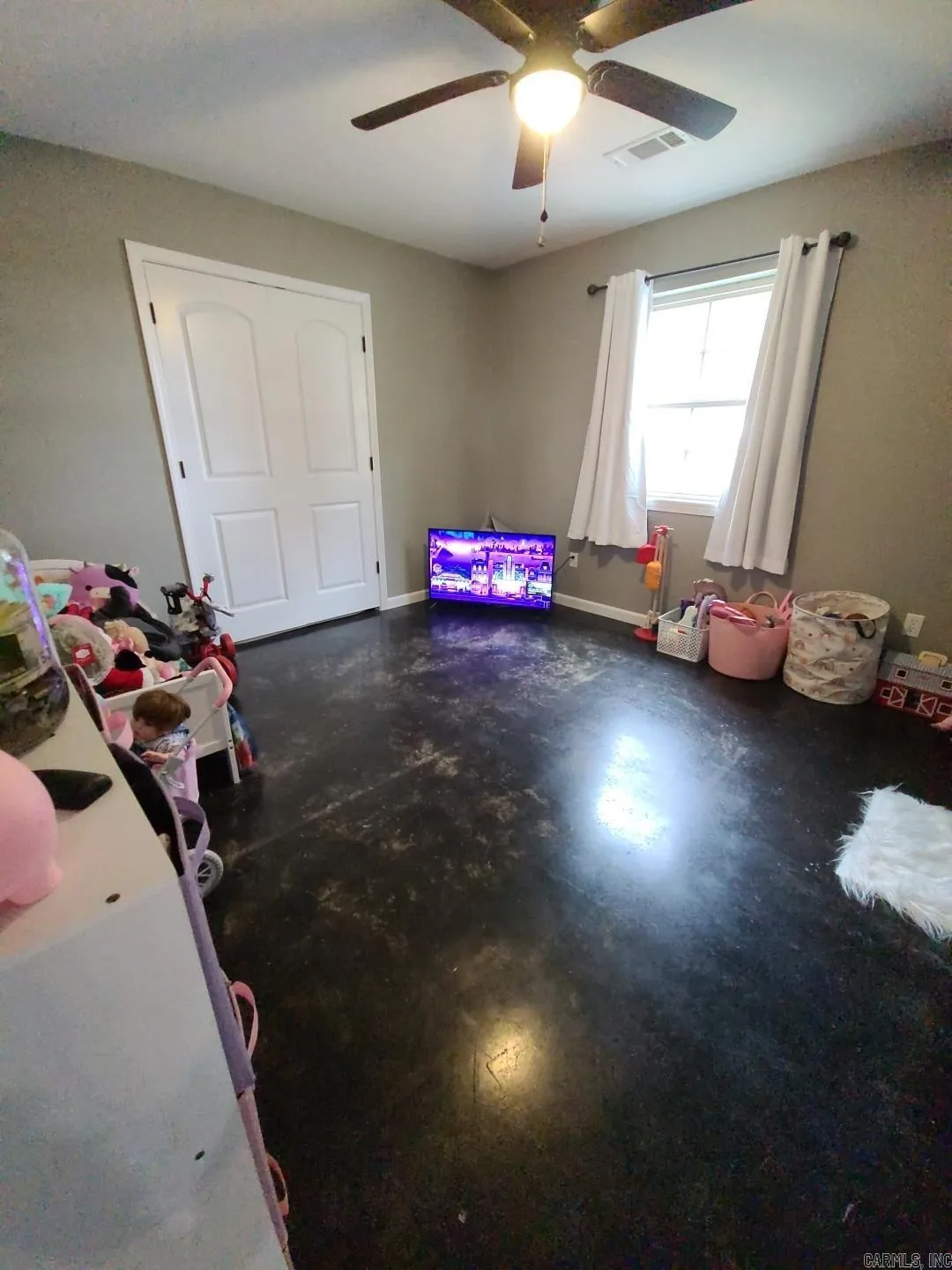 Property at 2355  Jackson 70 - Image 24