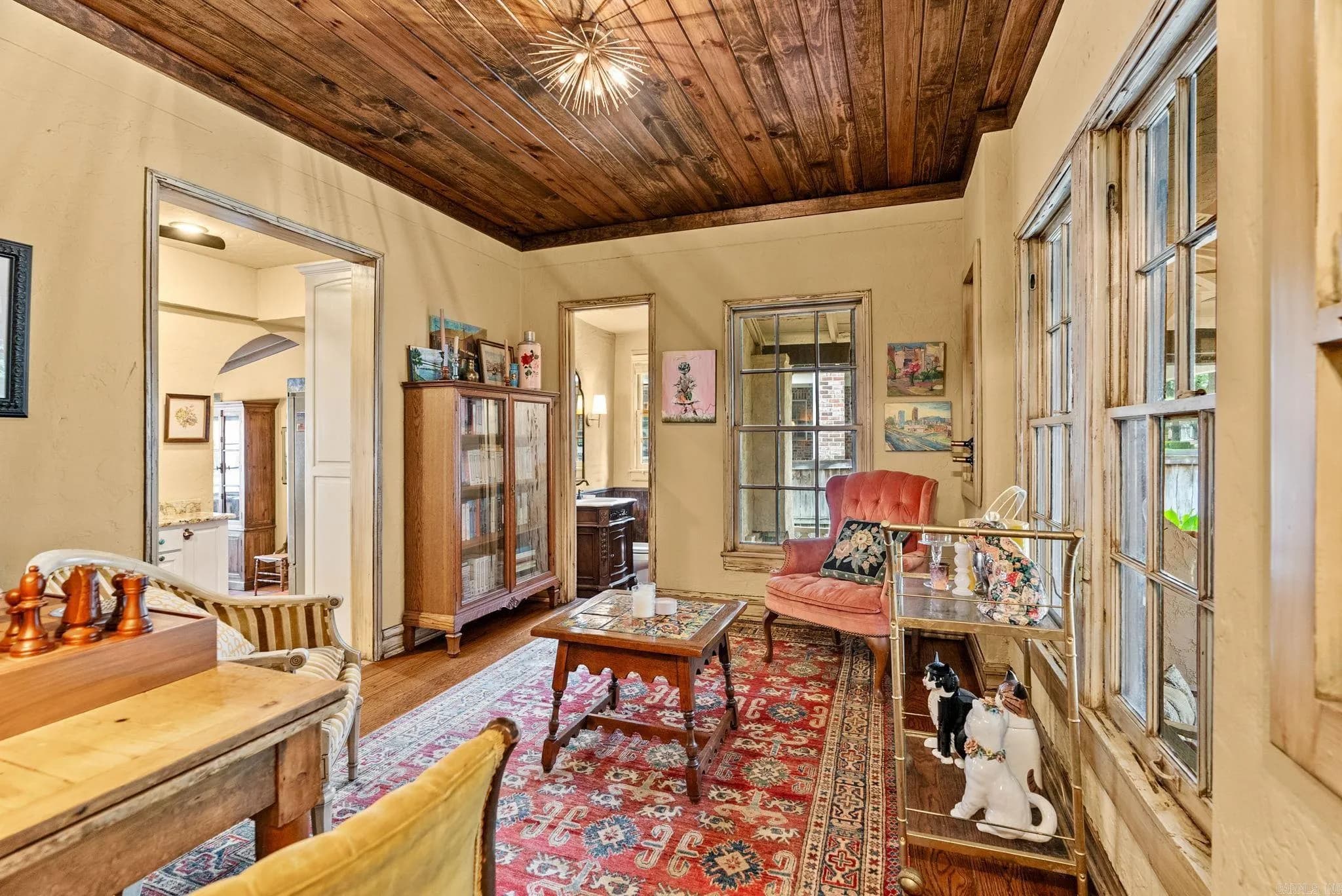 Property at 1729 N Spruce - Image 10