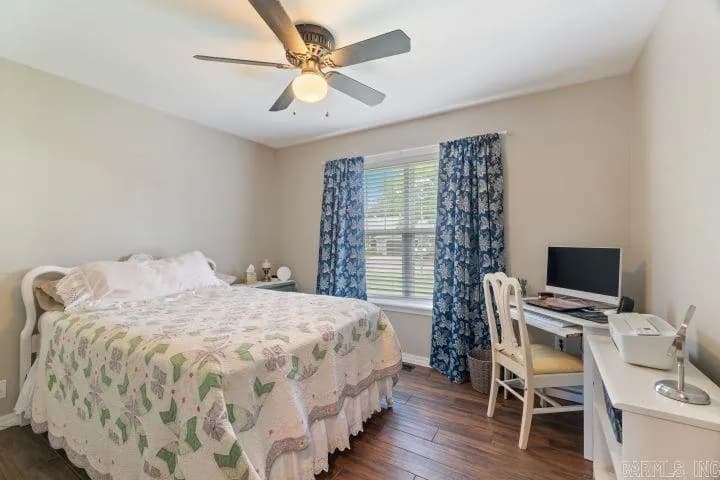 Property at 301  Jennifer - Image 21