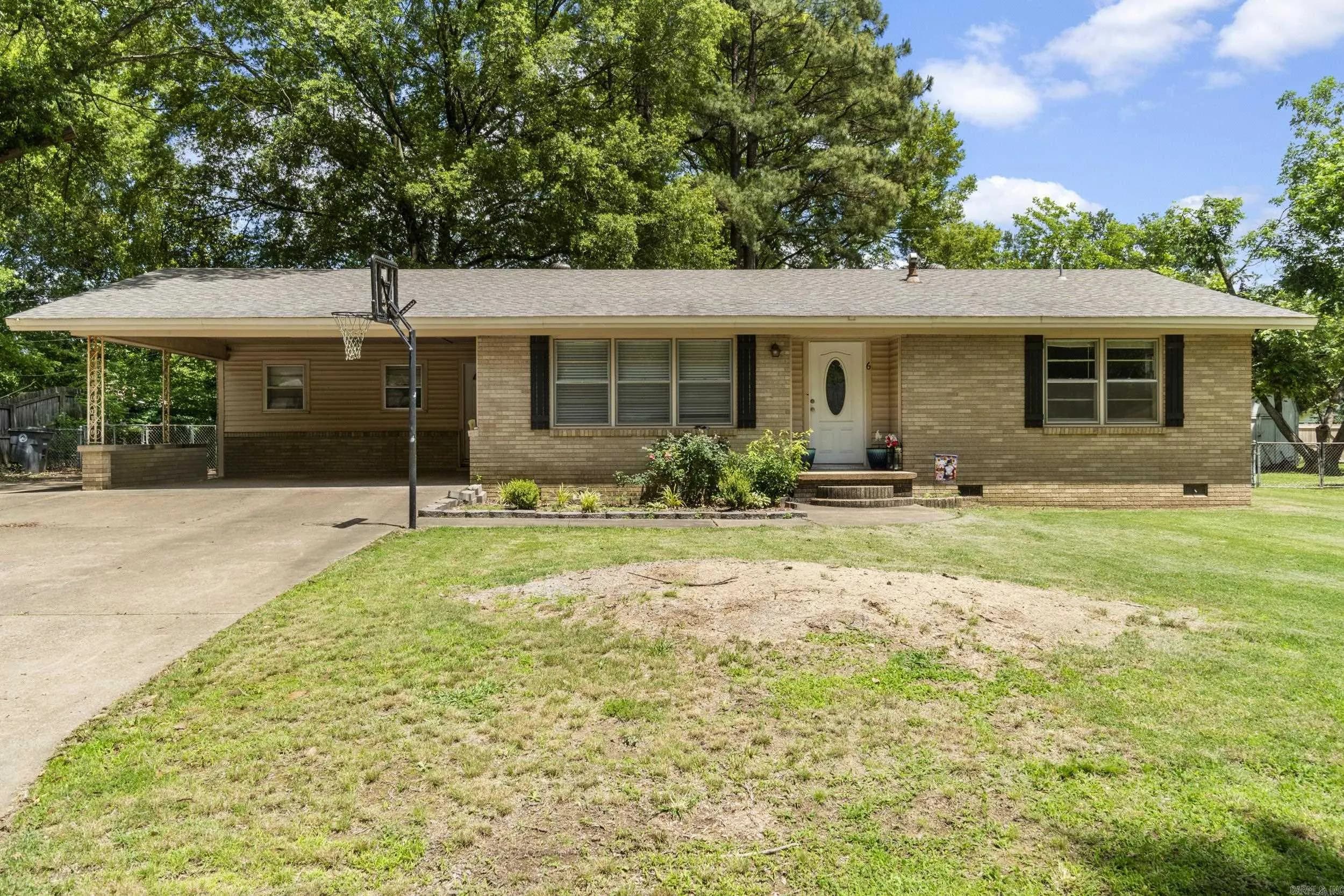 Property at 6  Lynwood dr - Image 1