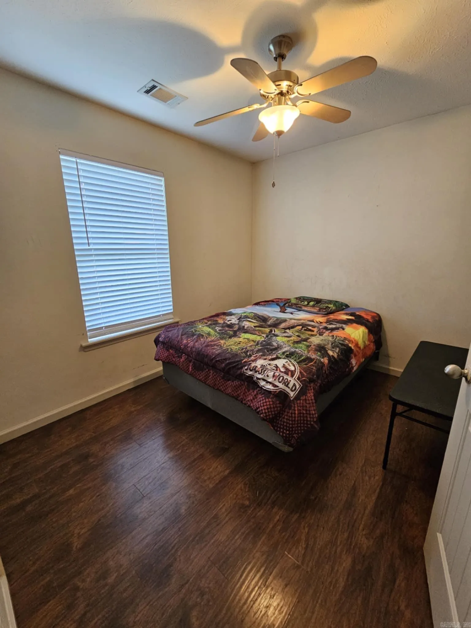 Property at 216  Plum - Image 16