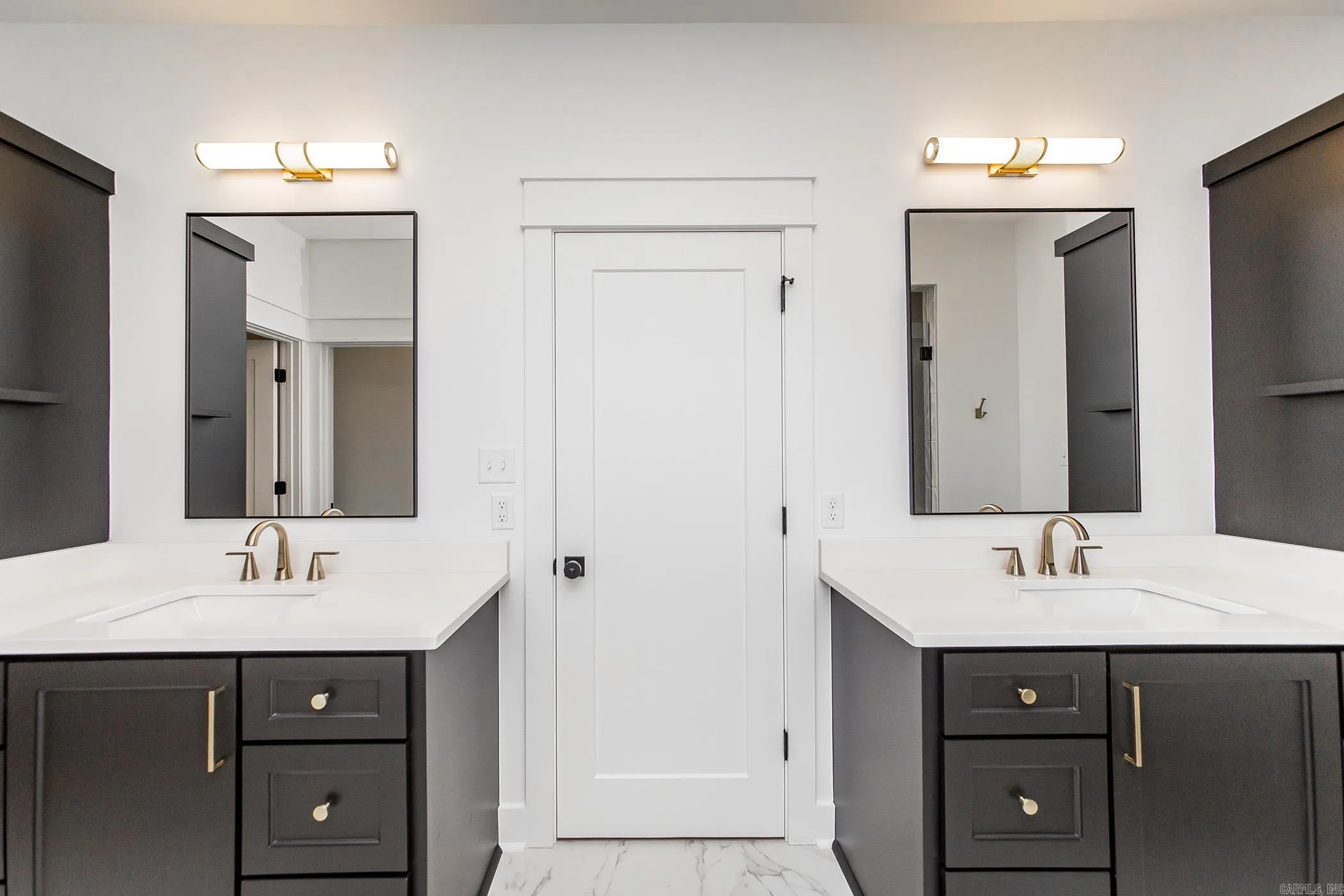 Property at 57  Republican loop - Image 16