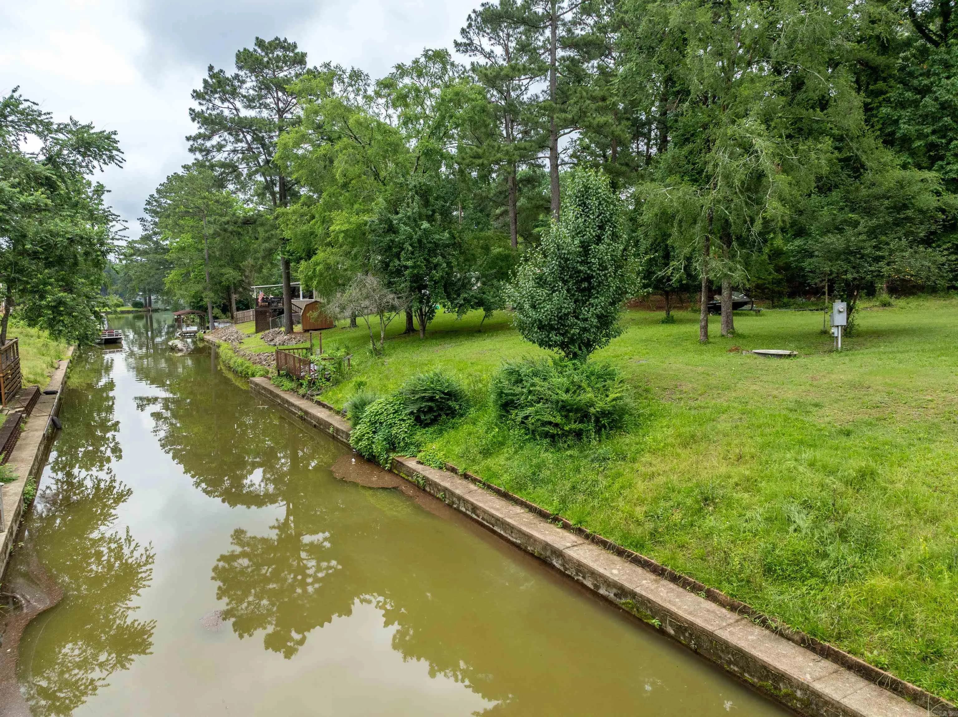 Property at 119  Phadral - Image 38