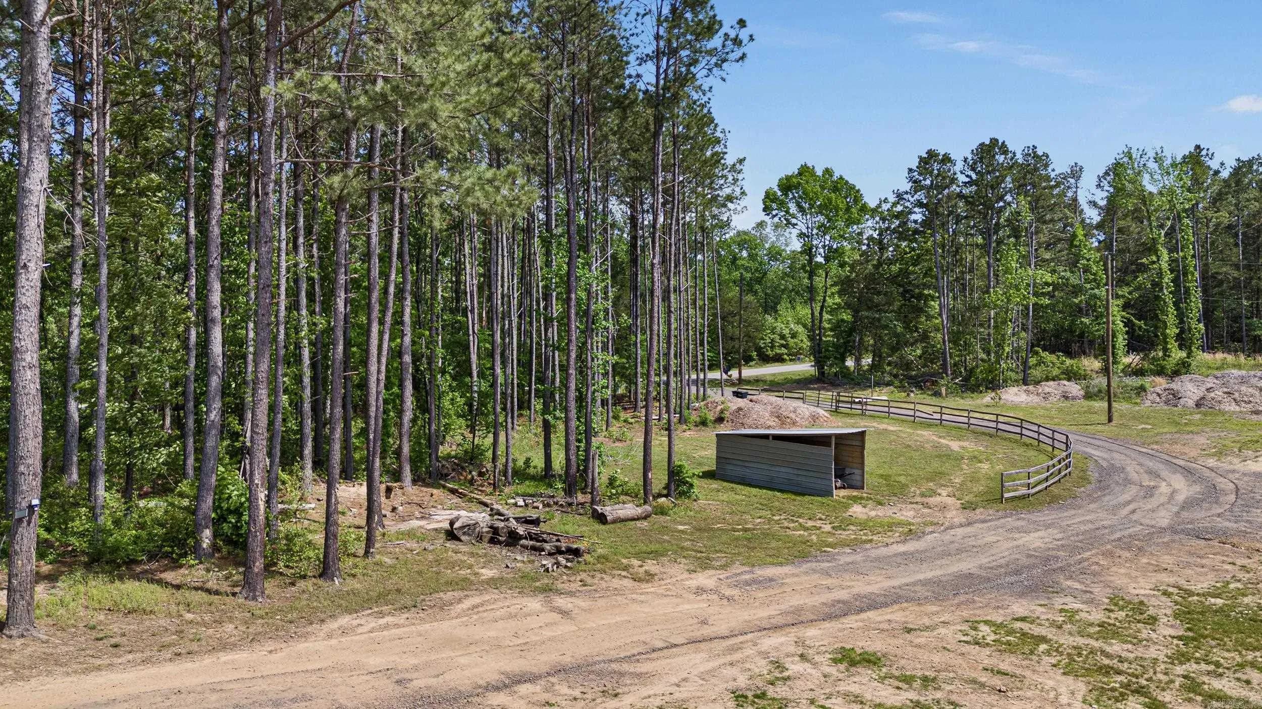 Property at 439  Pine twist - Image 20