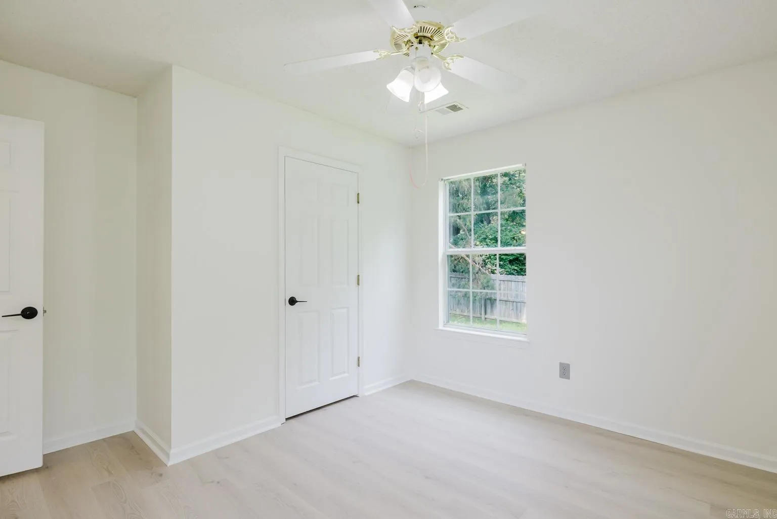 Property at 398  Hickory grove - Image 26