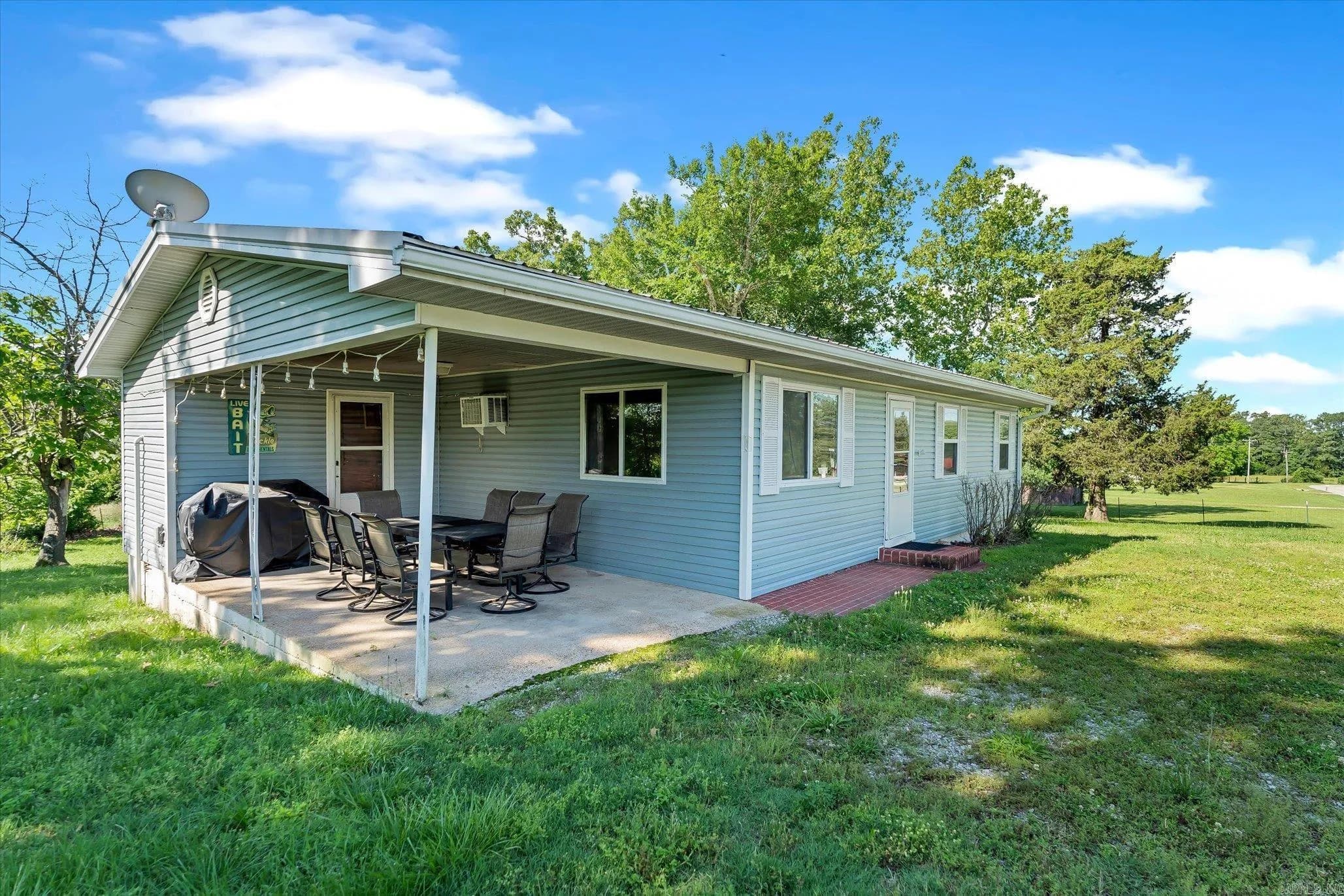 Property at 6052  Oakland road - Image 5