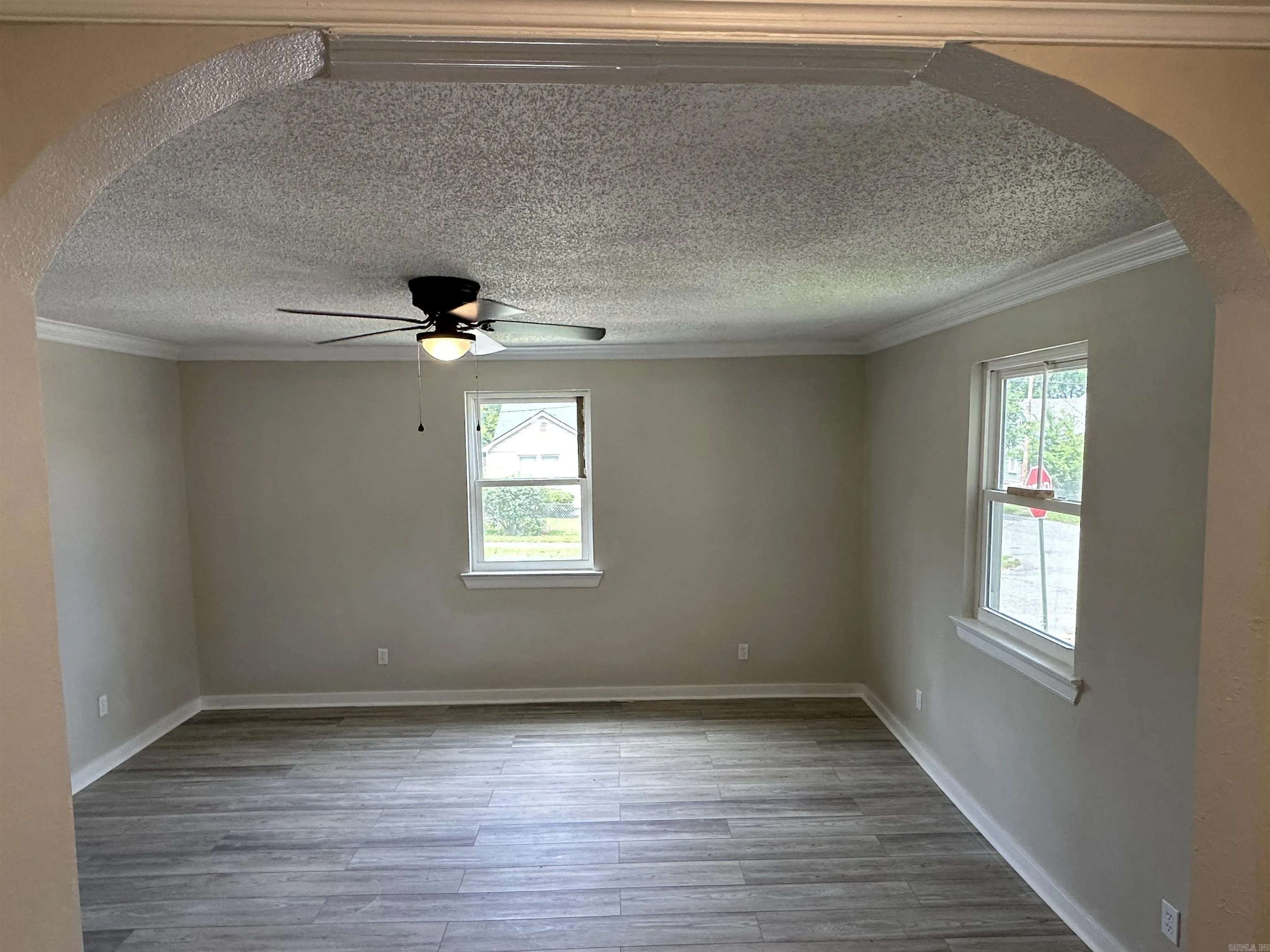 Property at 2000  Rock - Image 9