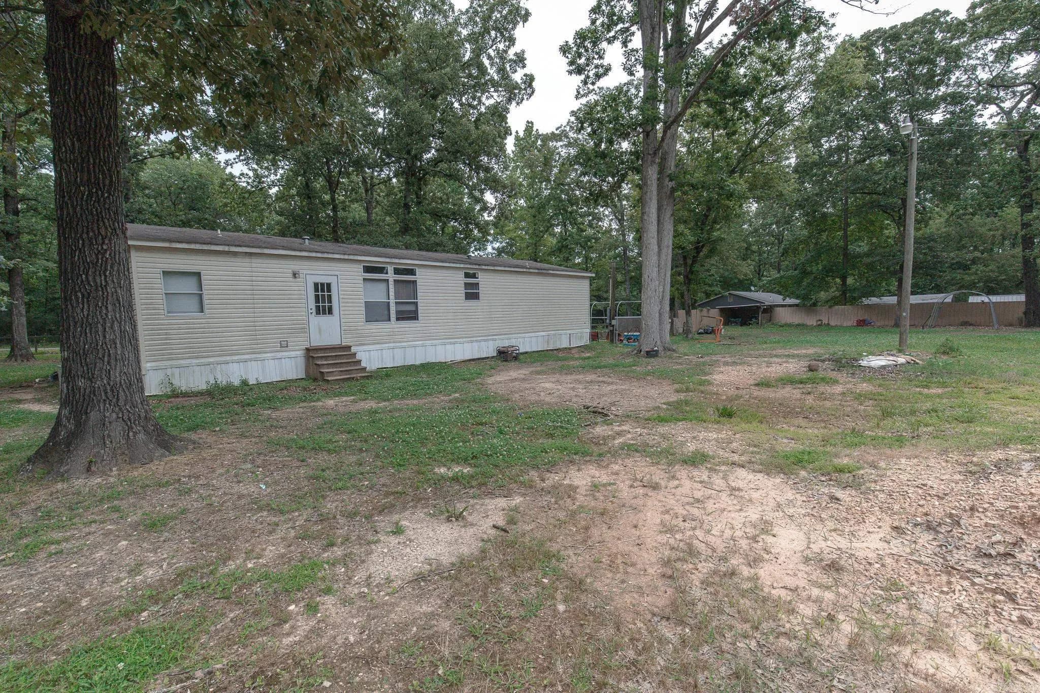 Property at 115  Poplar - Image 27