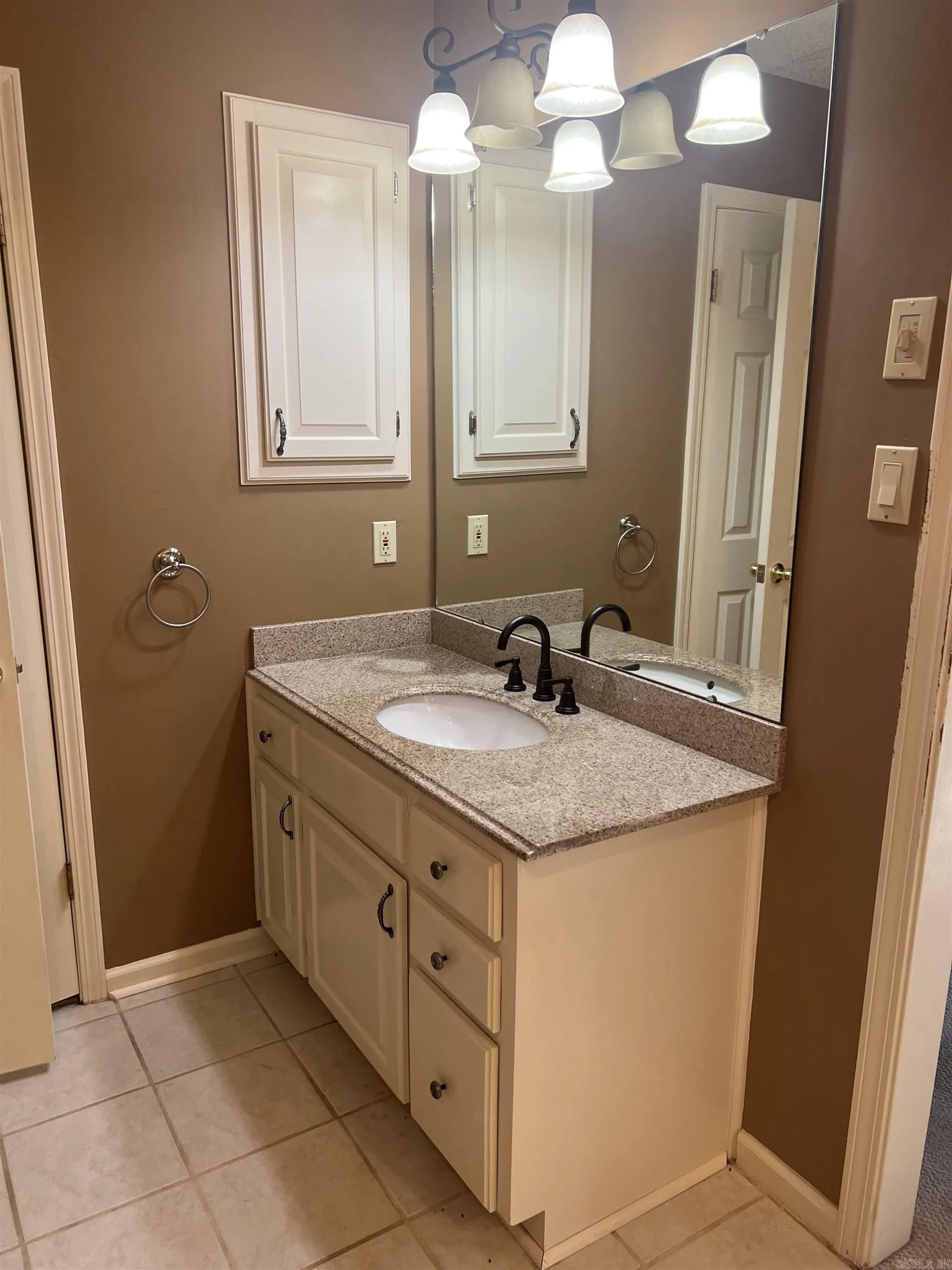 Property at 11  Vixen - Image 21