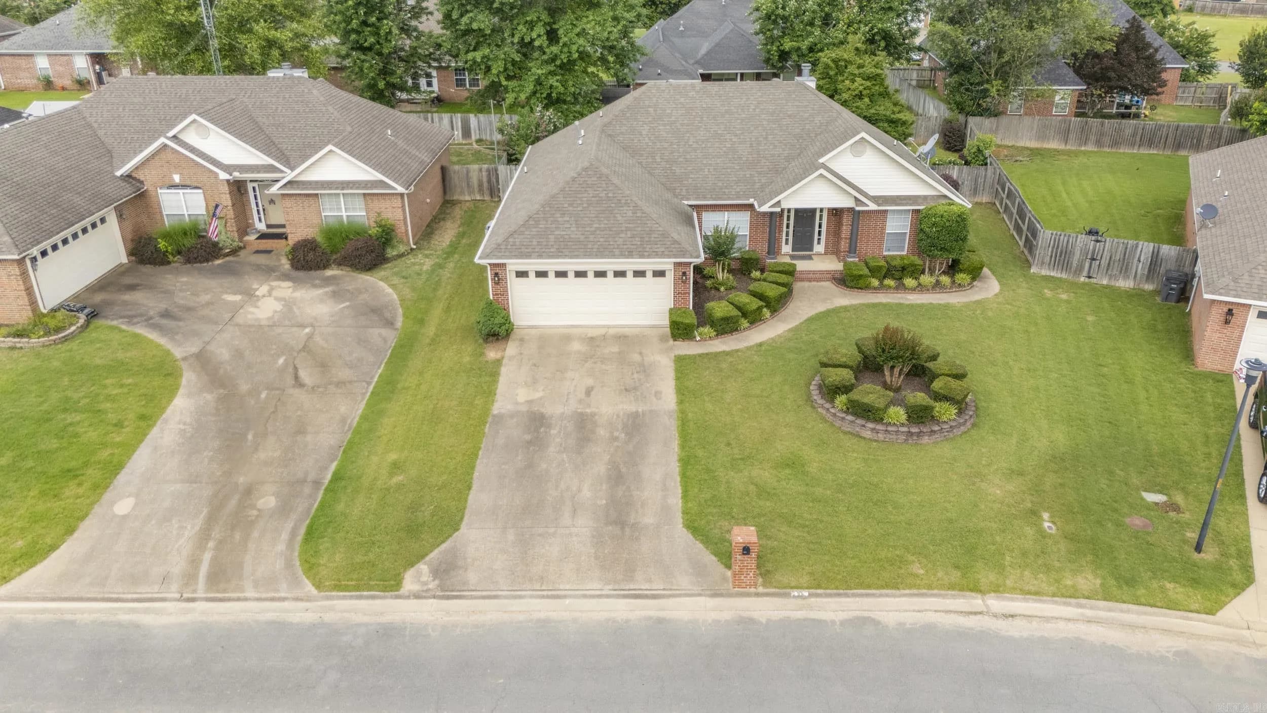 Property at 2310  Orleans - Image 40
