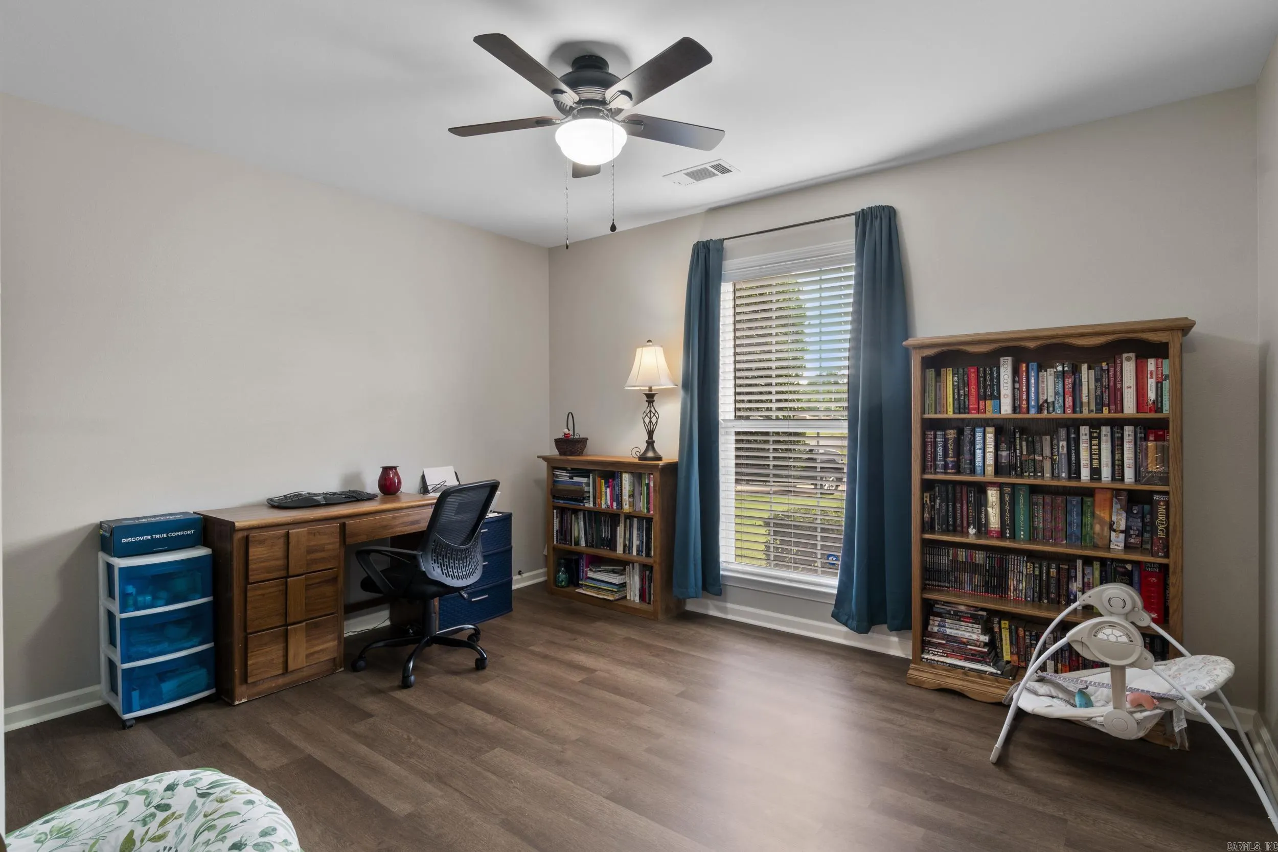 Property at 2310  Orleans - Image 26