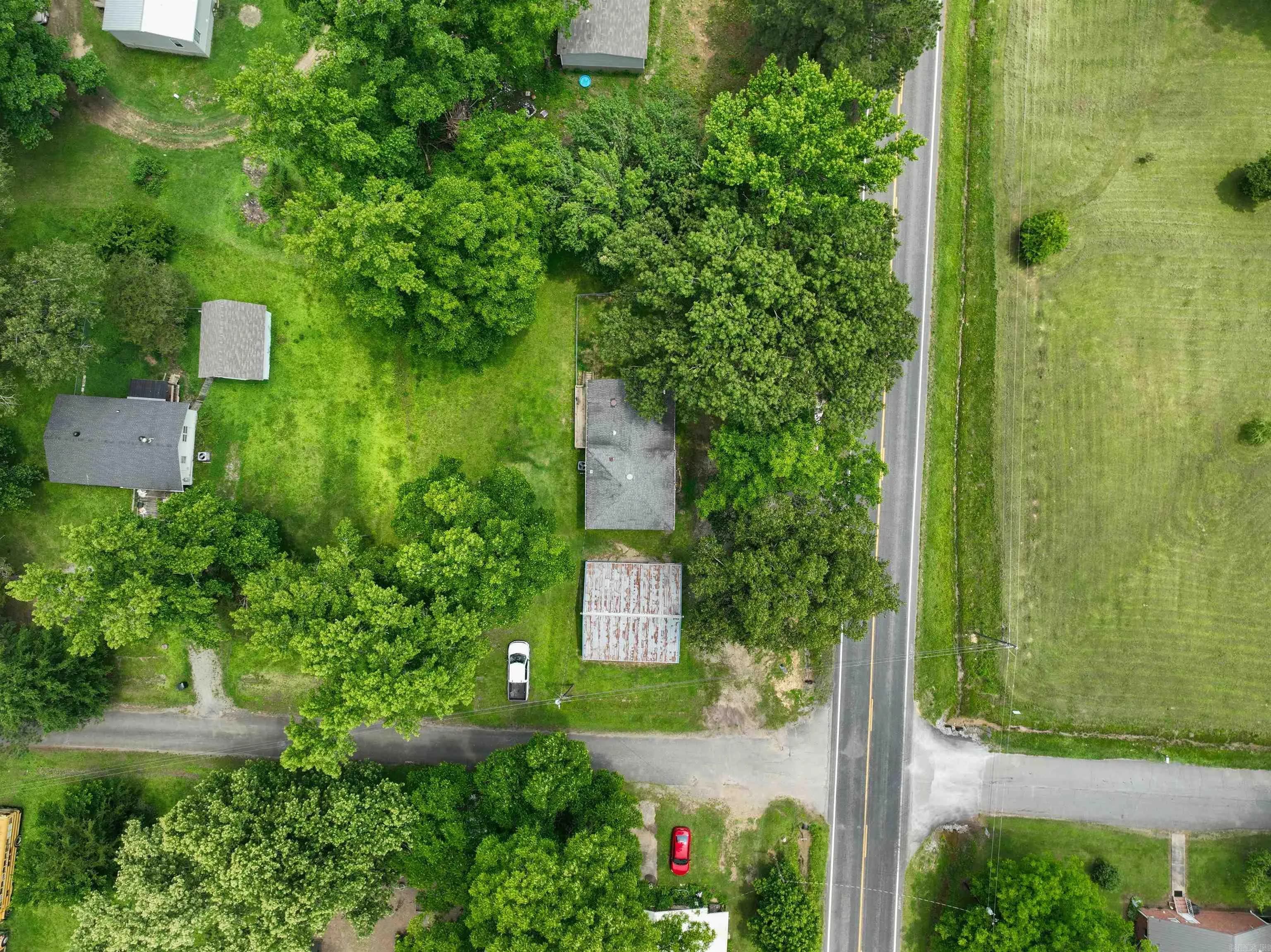 Property at 304  Main - Image 11
