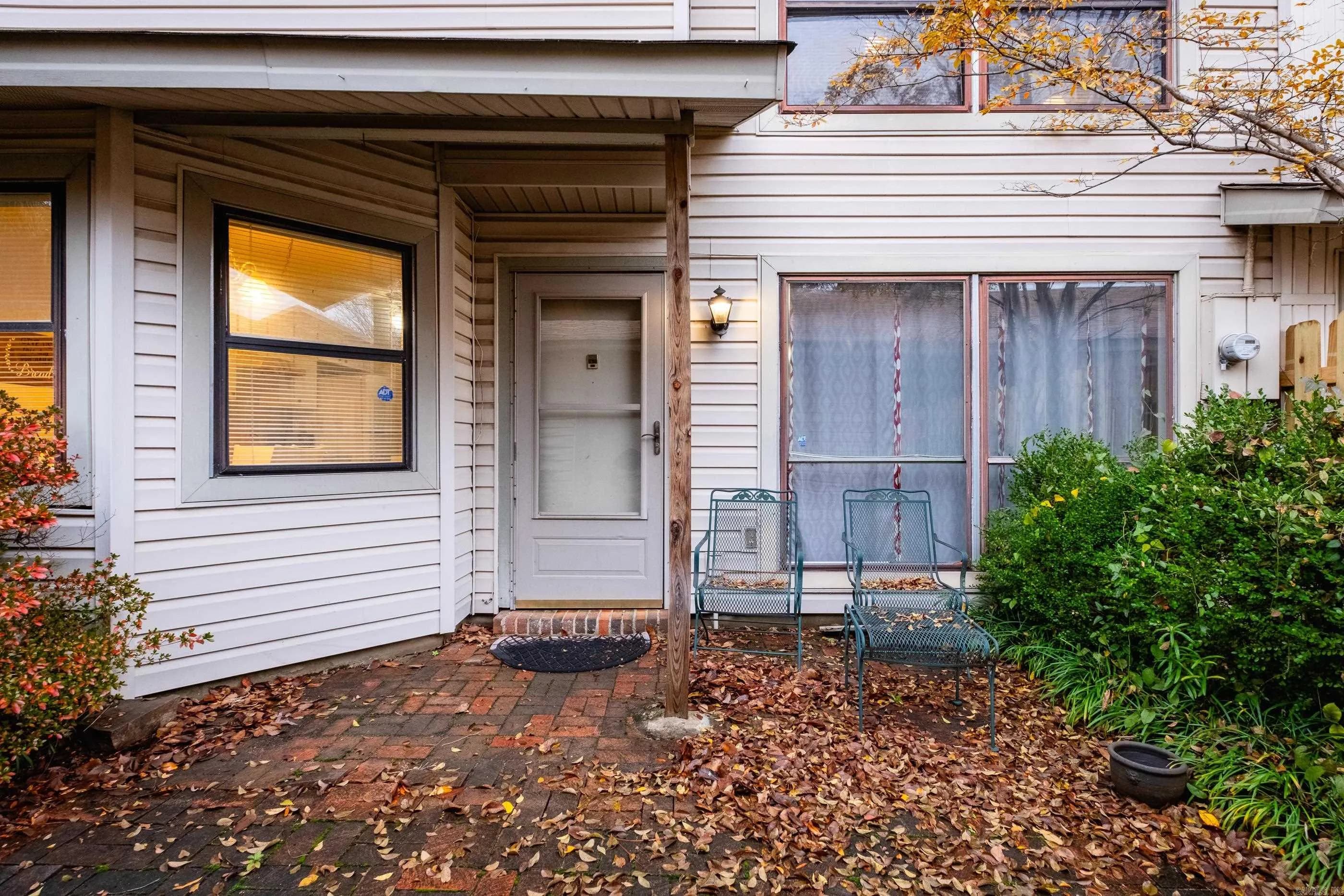 Property at 29  Hampshire - Image 4