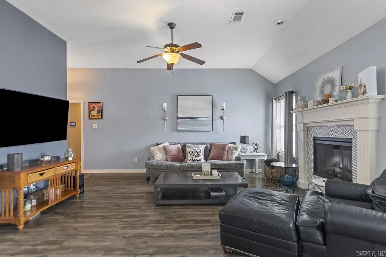 Property at 3023  Red hawk - Image 7