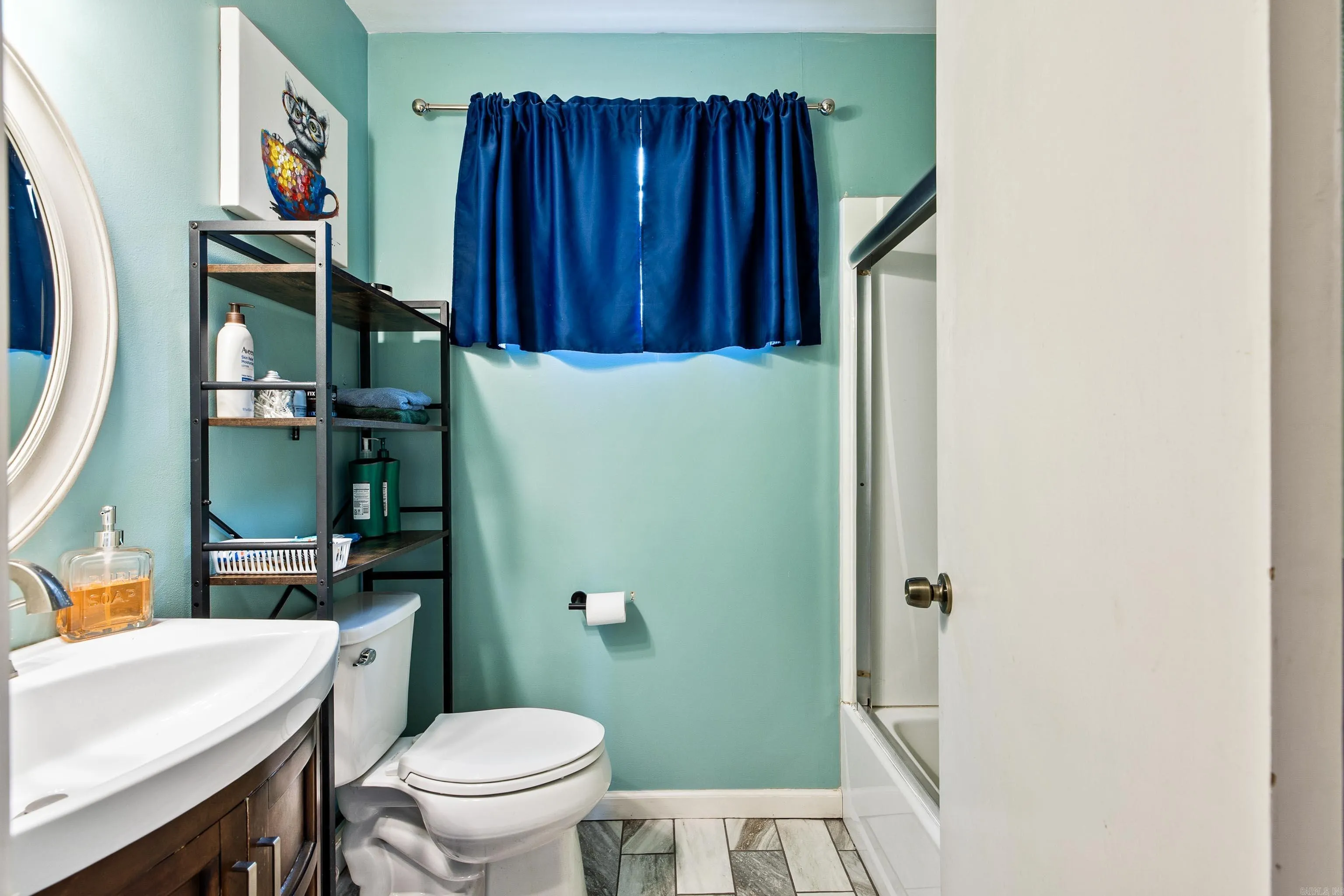 Property at 100  Donna - Image 29