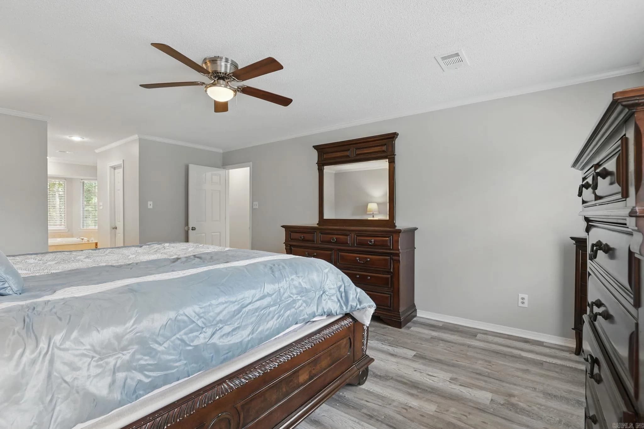 Property at 1321  River oaks - Image 18