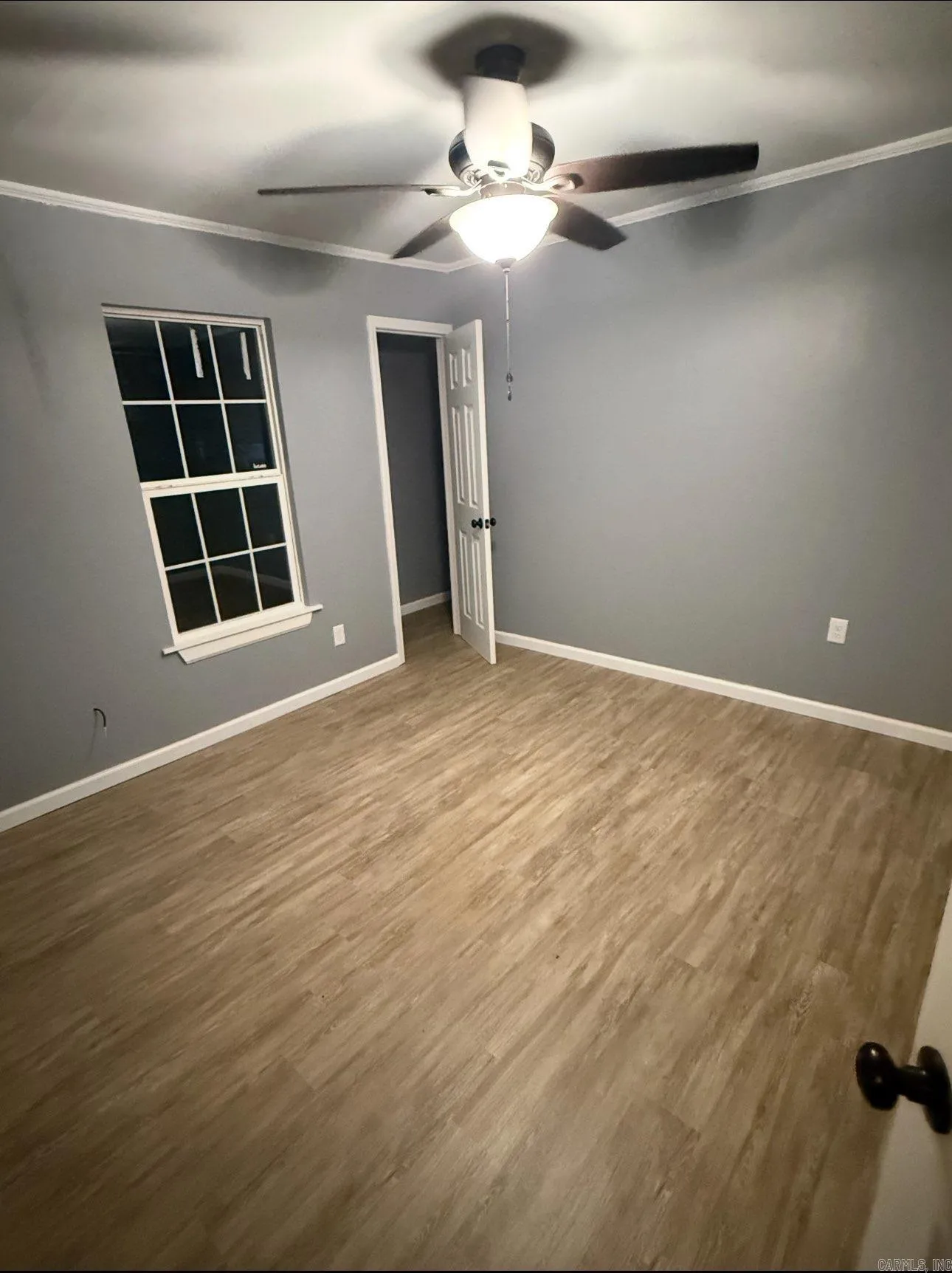 Property at 2827 E Edgewood - Image 9