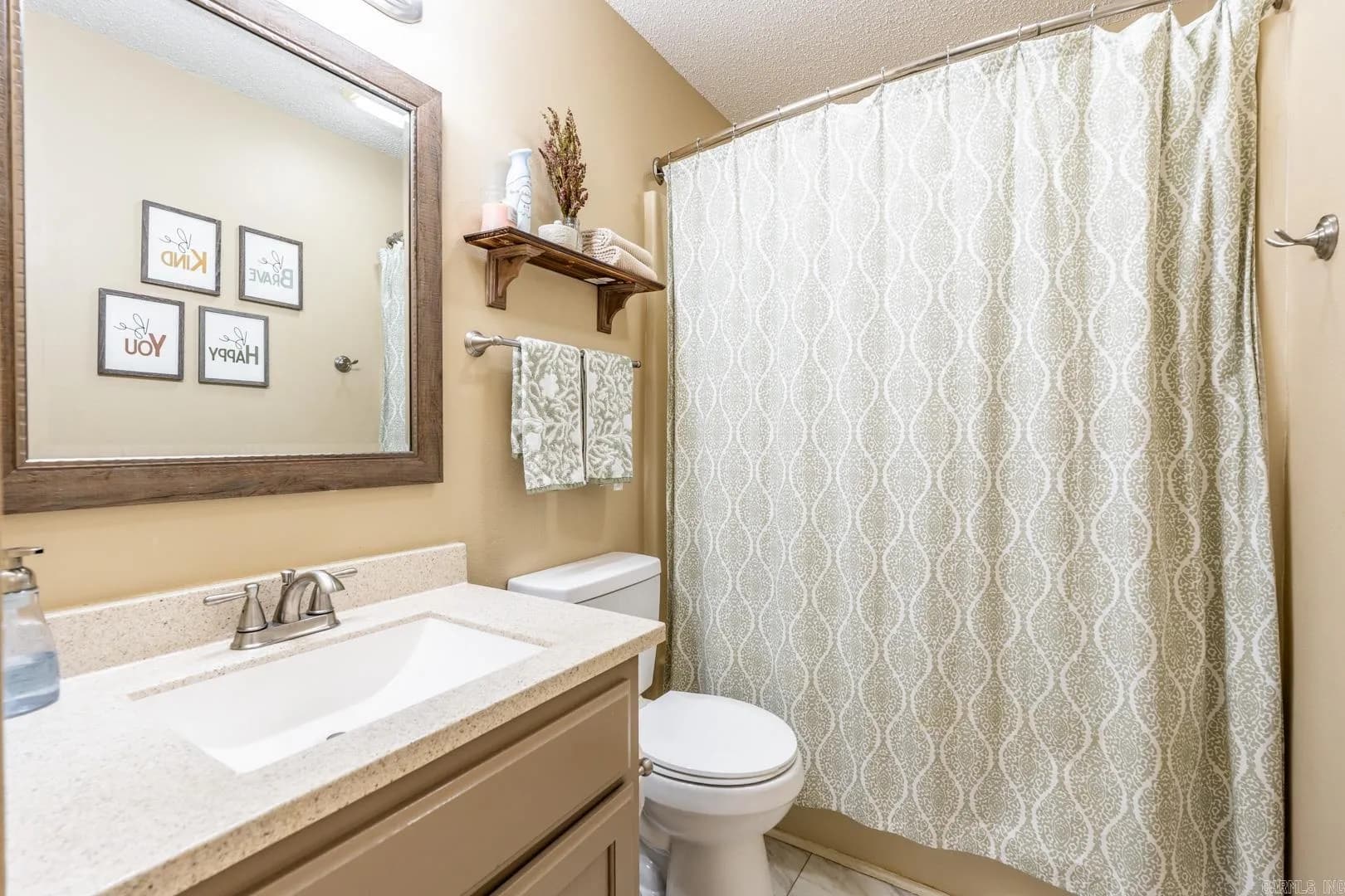 Property at 1715  Drury - Image 25