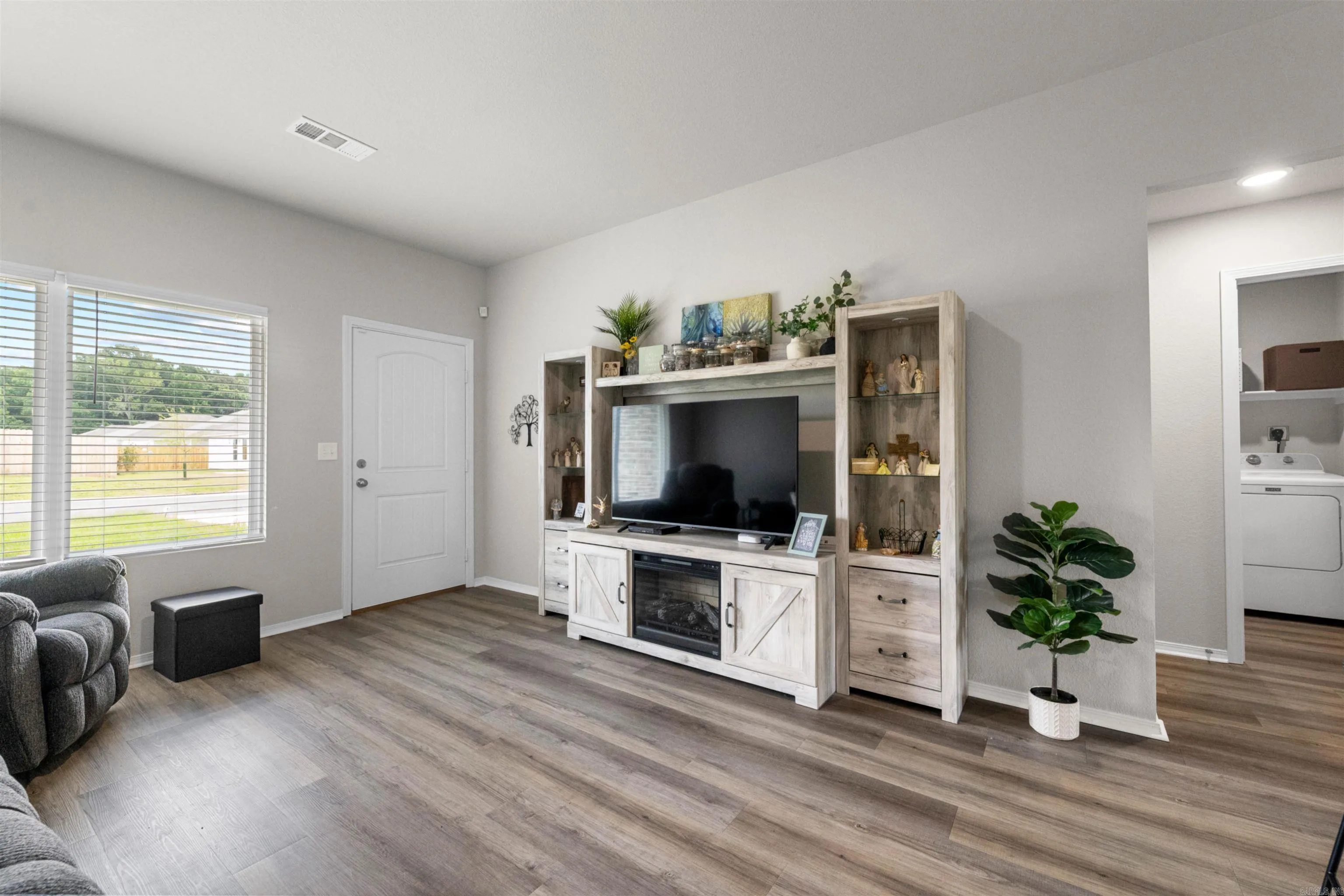 Property at 229  Baldwin drive - Image 4