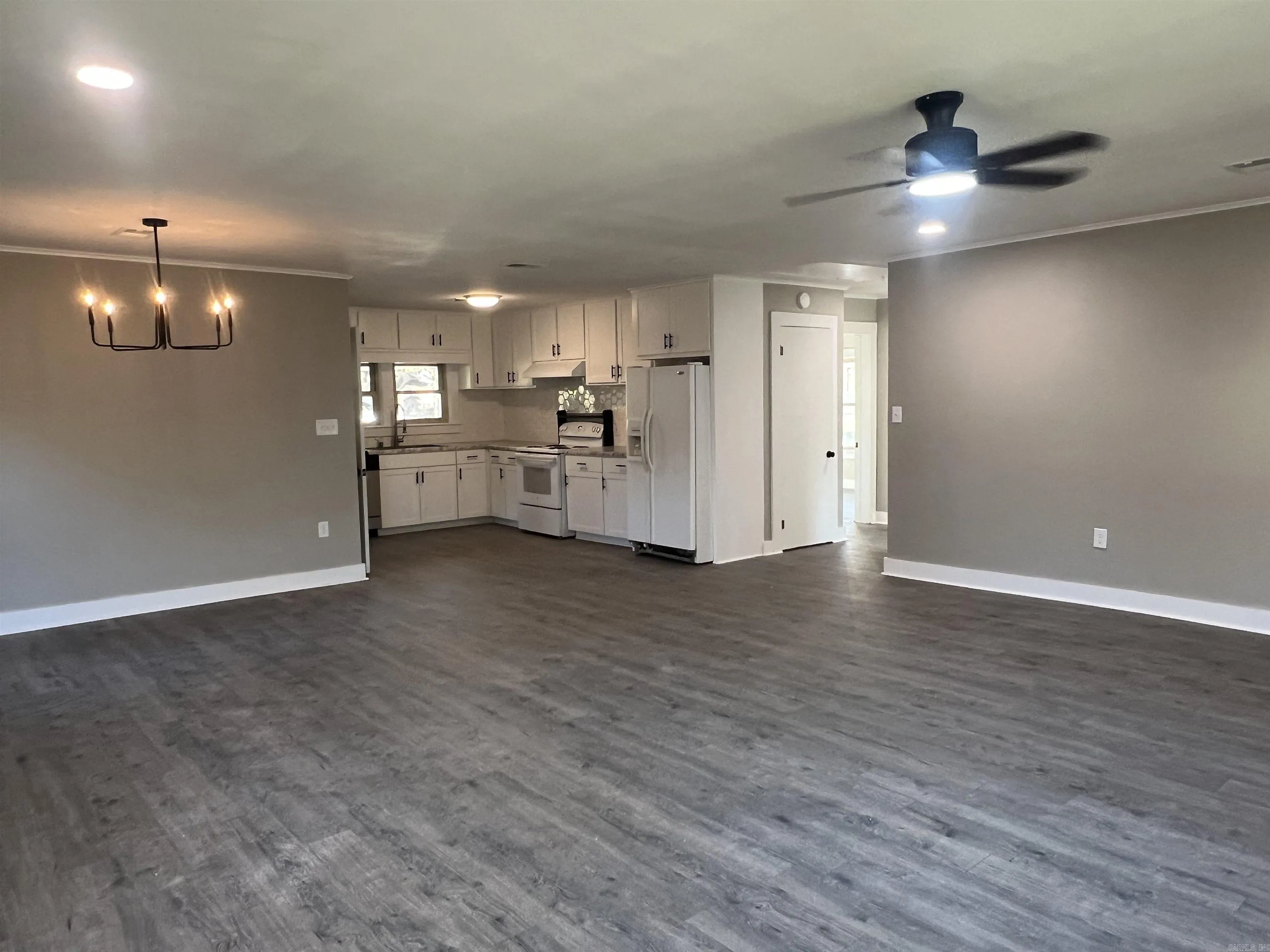 Property at 1310  Judson - Image 10