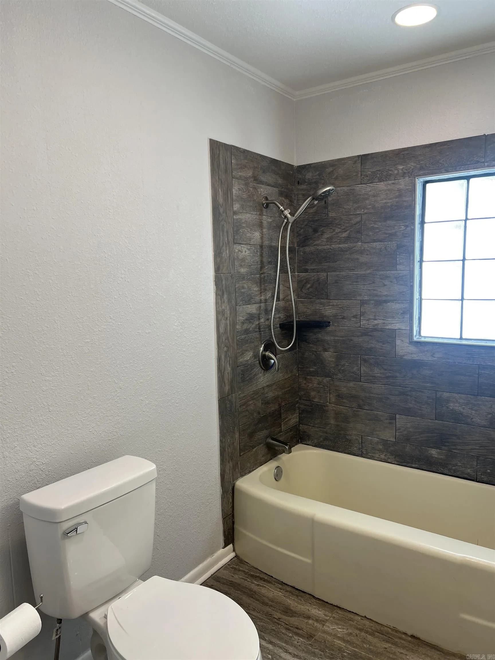 Property at 1310  Judson - Image 22