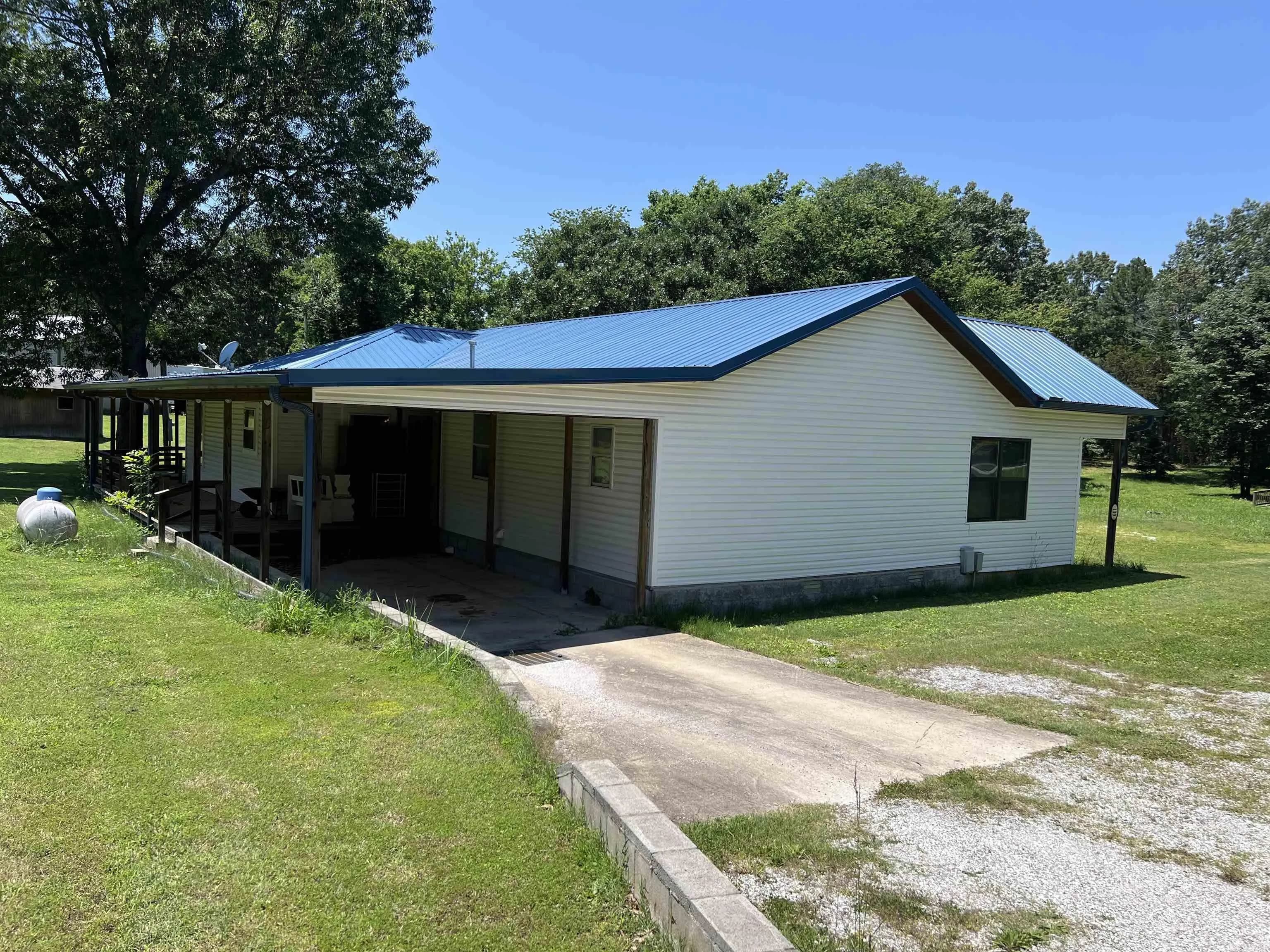 Property at 139  Eagle circle - Image 10