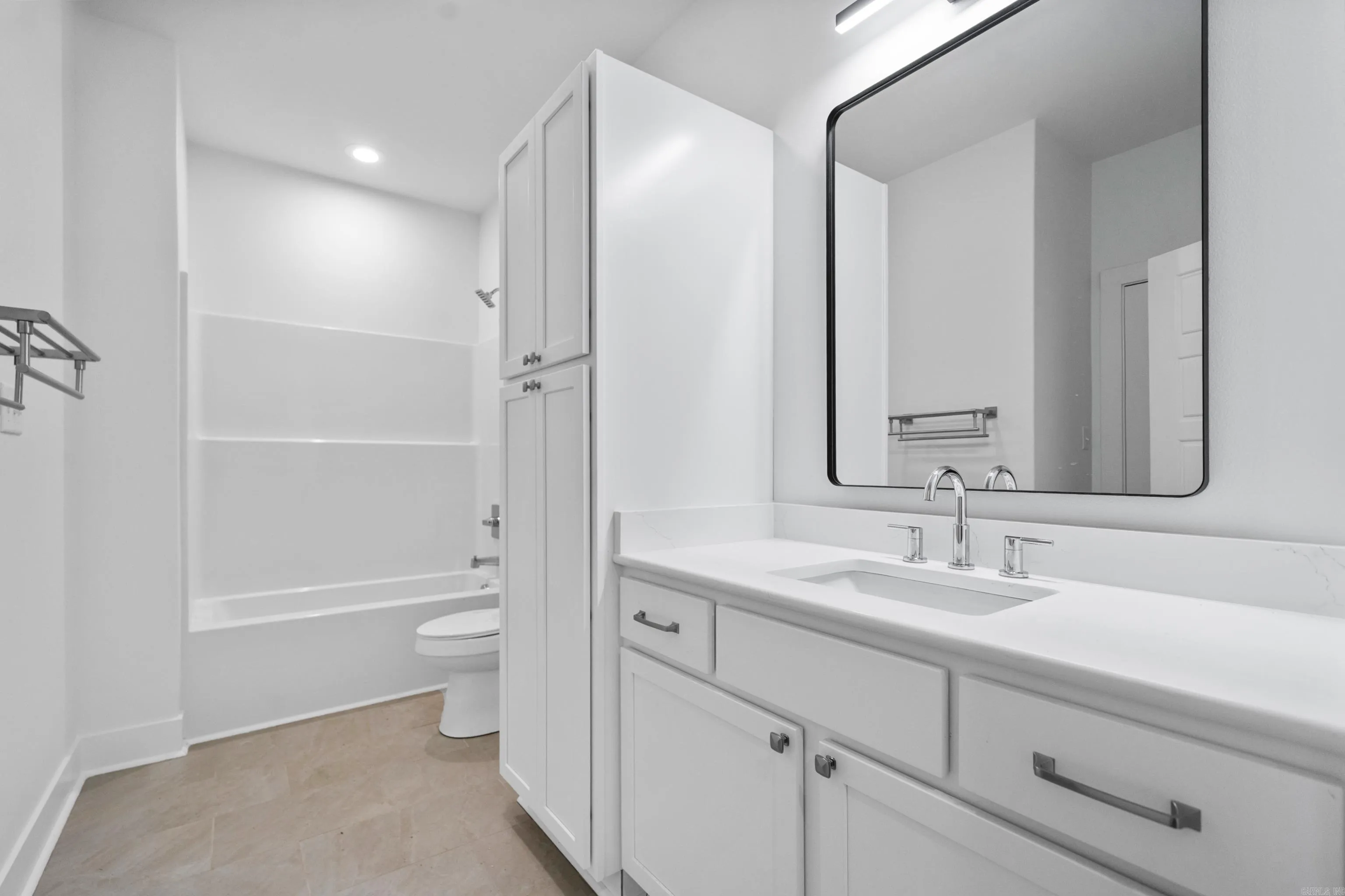 Property at 235  Clearwater - Image 8