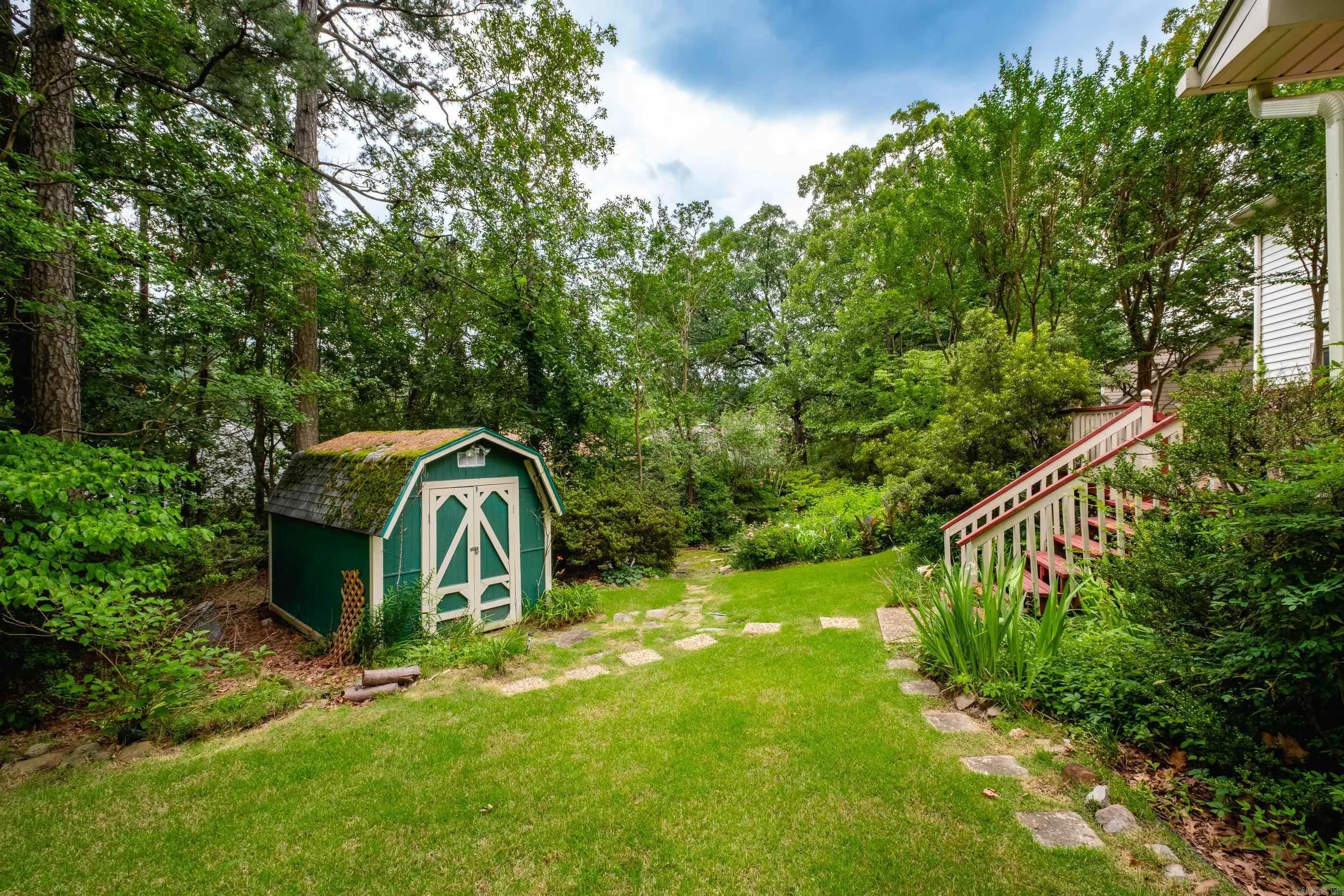 Property at 11  Bradbury - Image 43