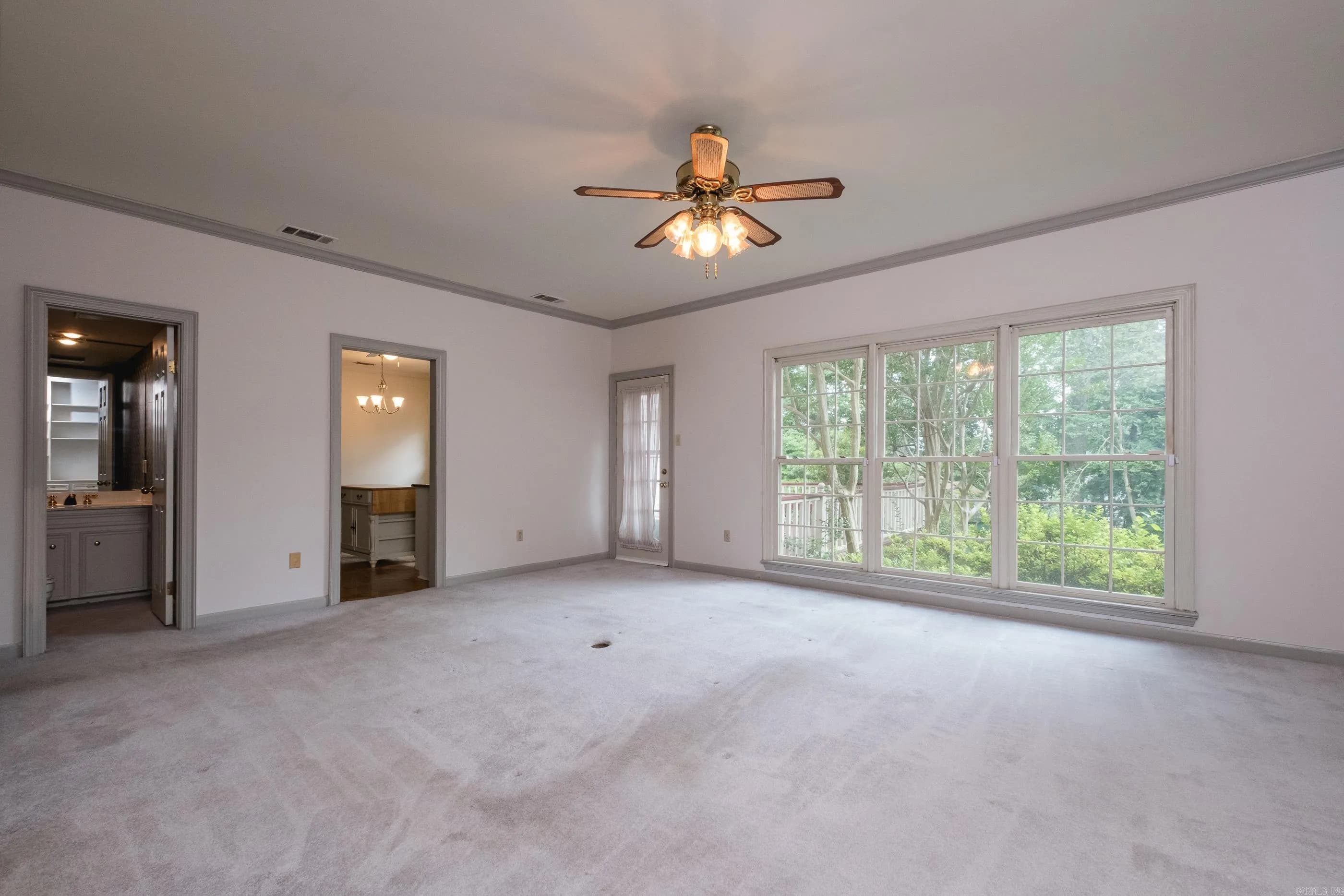 Property at 11  Bradbury - Image 11