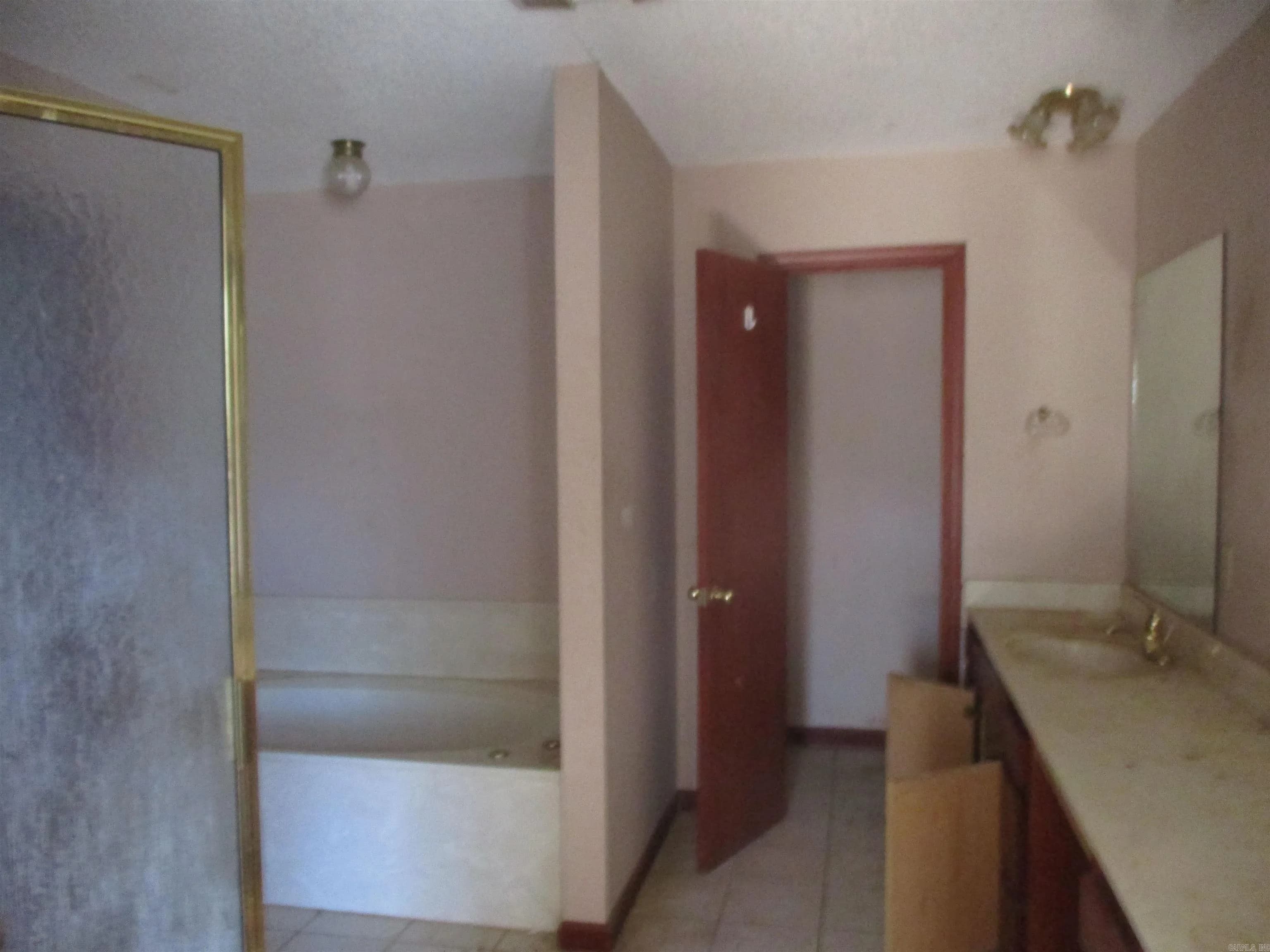 Property at 255  Taylor - Image 23